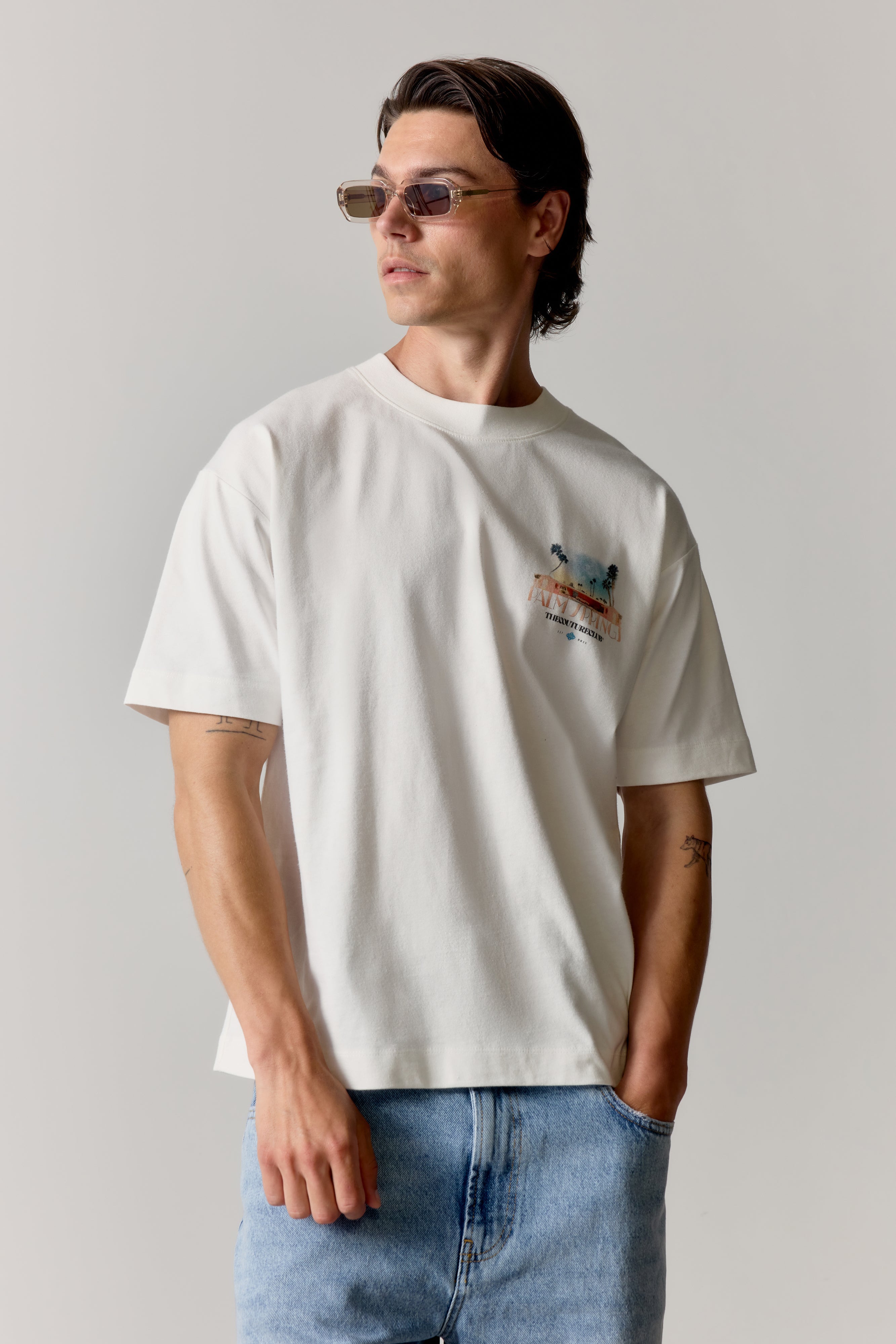 ART DECO PALM SPRINGS T-SHIRT - OFF WHITE