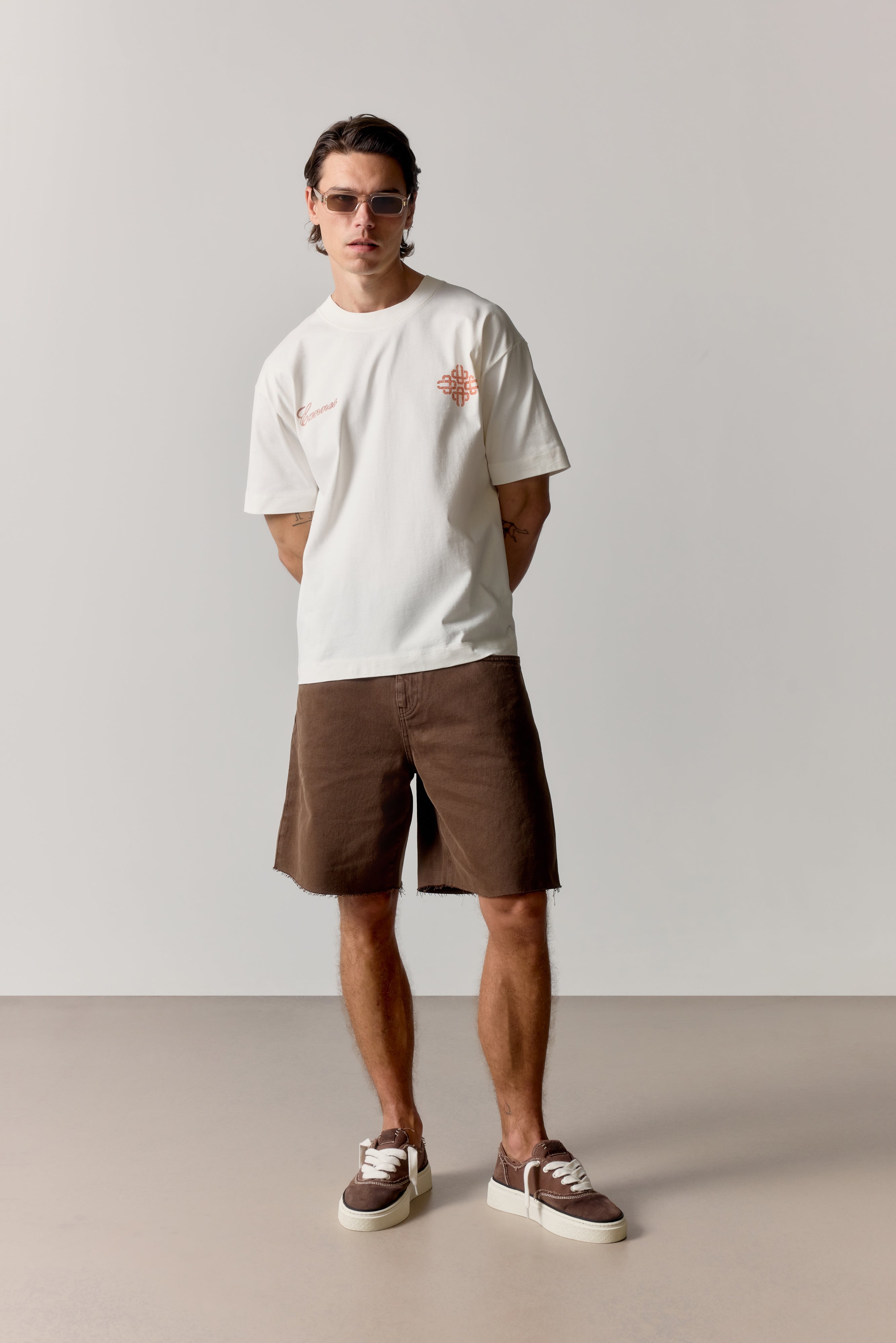 VINTAGE CANNES GRAPHIC T-SHIRT - OFF WHITE