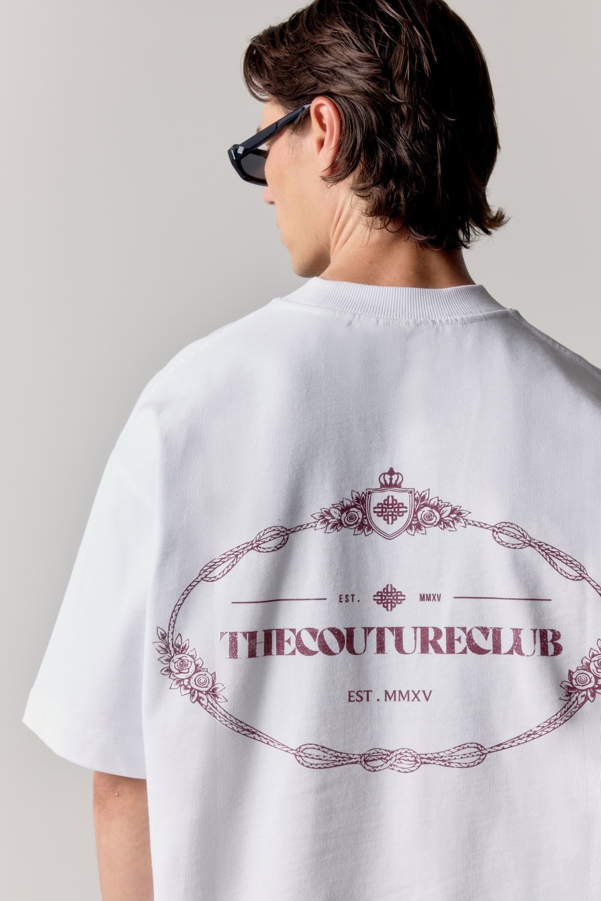COPYRIGHT CREST GRAPHIC T-SHIRT - BURGUNDY