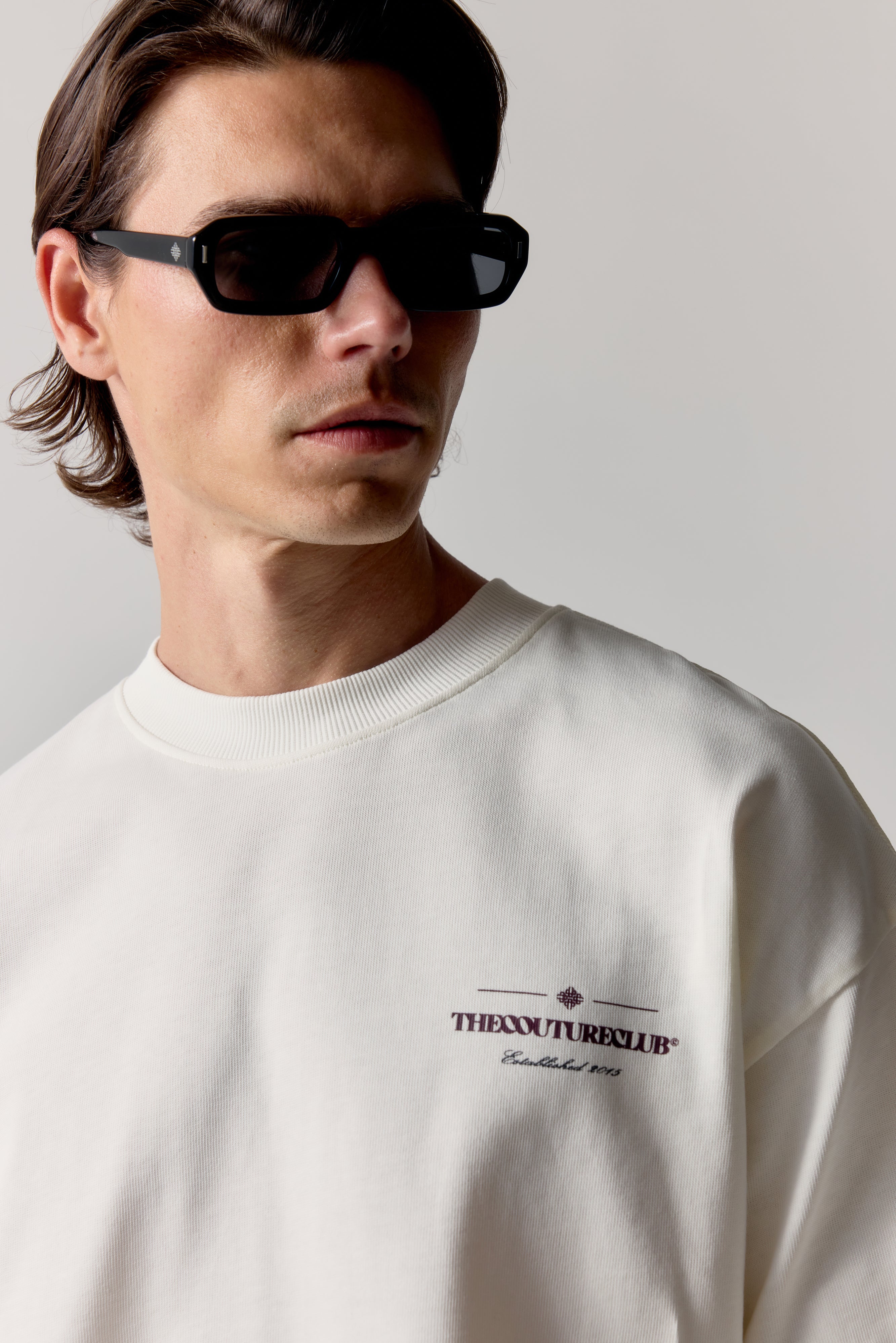 COPYRIGHT MULTI GRAPHIC T-SHIRT - OFF WHITE BURGUNDY