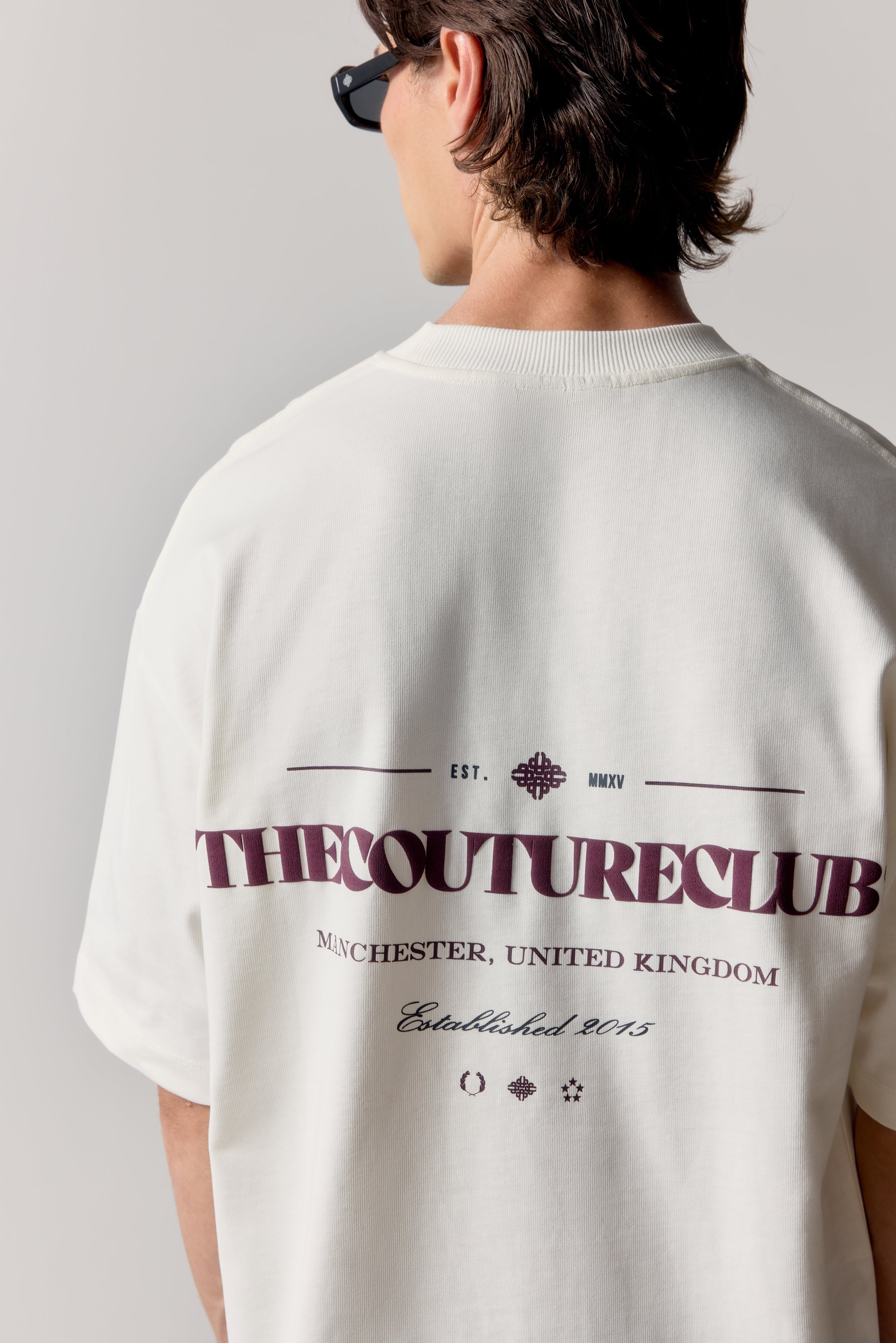 COPYRIGHT MULTI GRAPHIC T-SHIRT - OFF WHITE BURGUNDY
