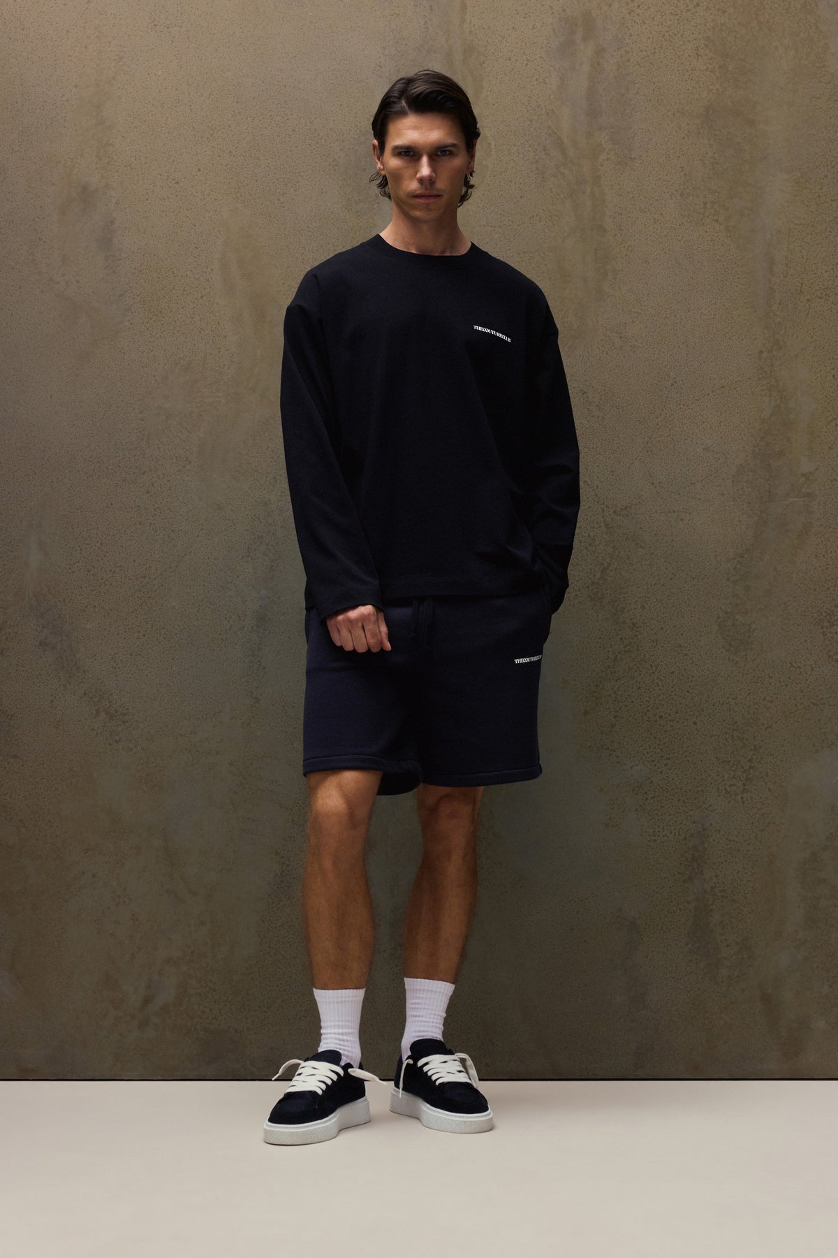 COPYRIGHT PRINT LONG SLEEVE T-SHIRT - BLACK