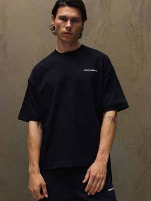COPYRIGHT GRAPHIC PRINT T-SHIRT - BLACK