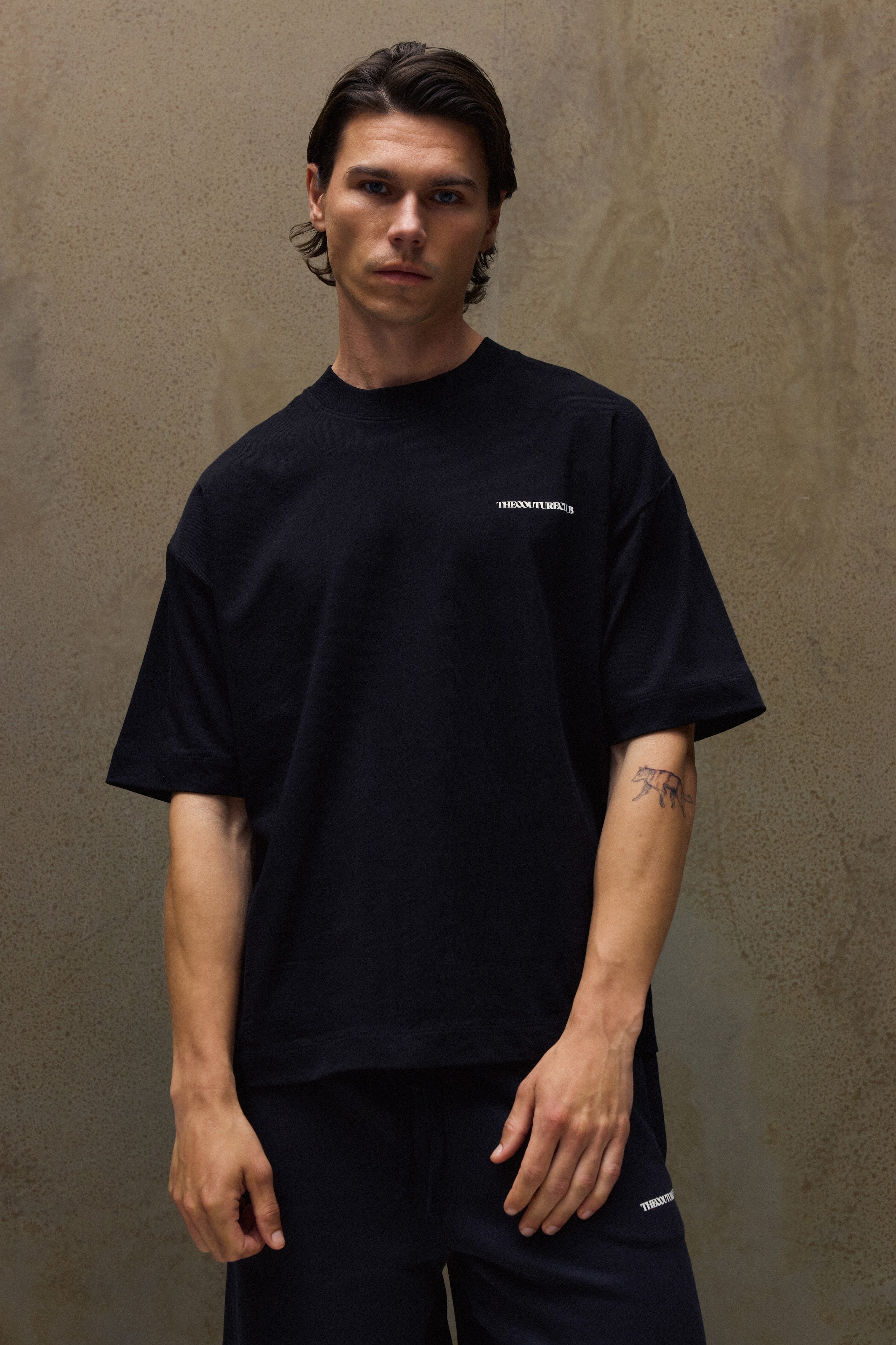 COPYRIGHT GRAPHIC PRINT T-SHIRT - BLACK