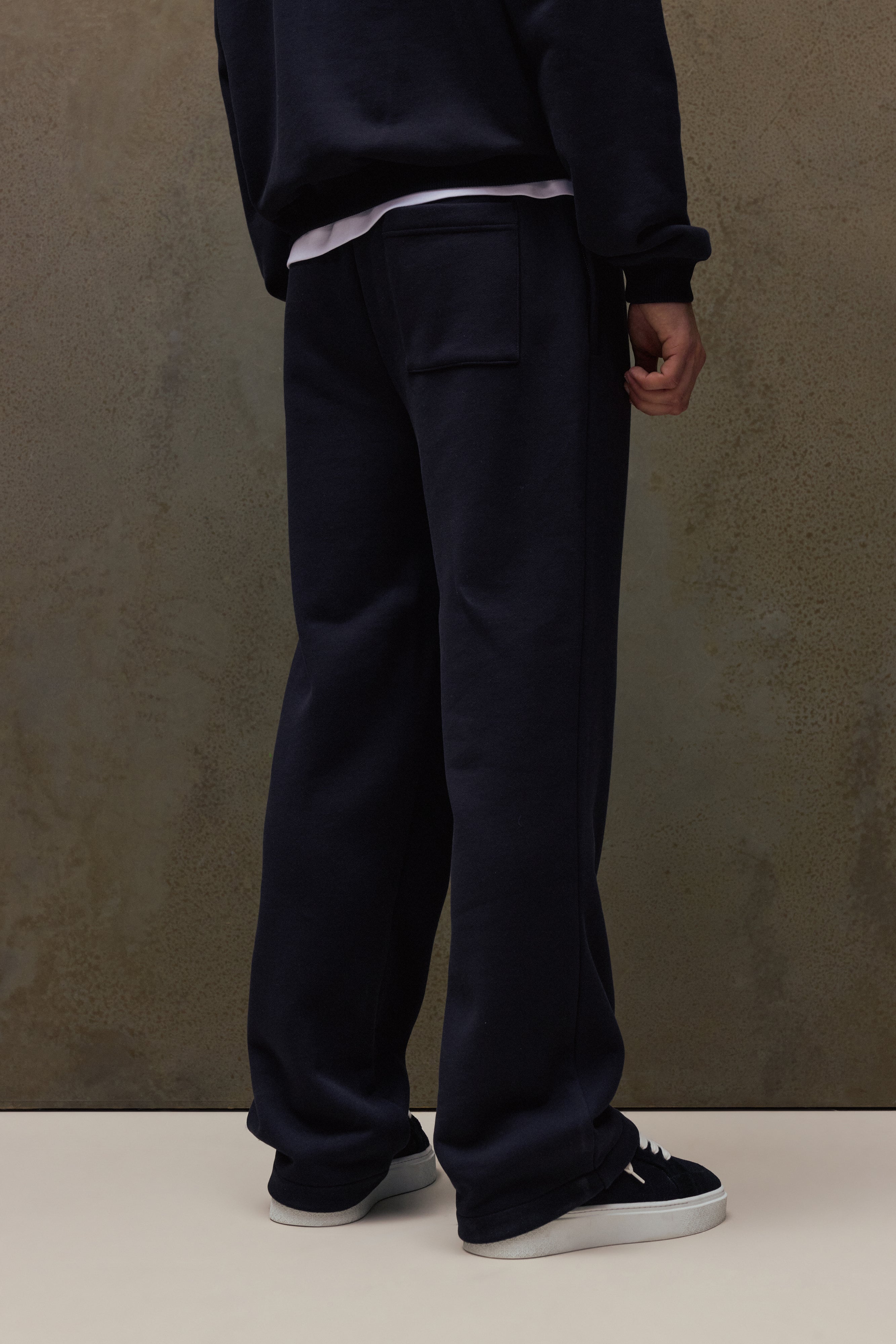 COPYRIGHT STRAIGHT LEG JOGGERS - BLACK
