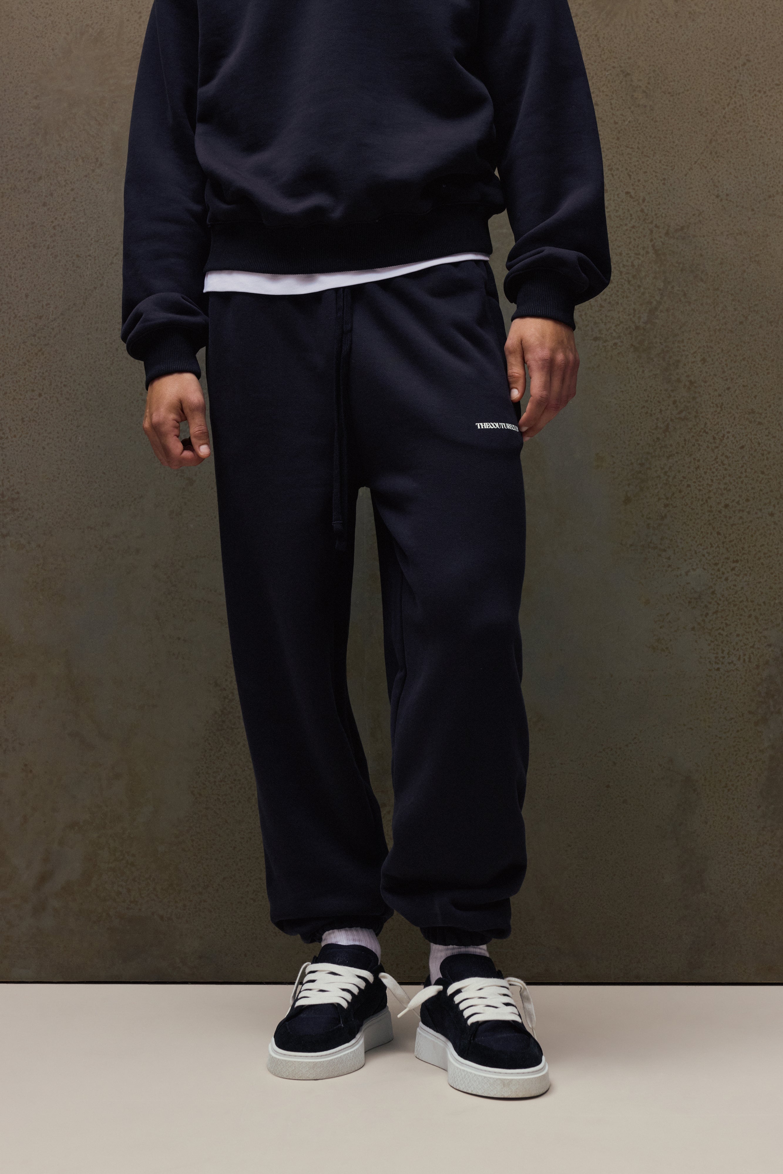 COPYRIGHT CUFFED JOGGERS - BLACK