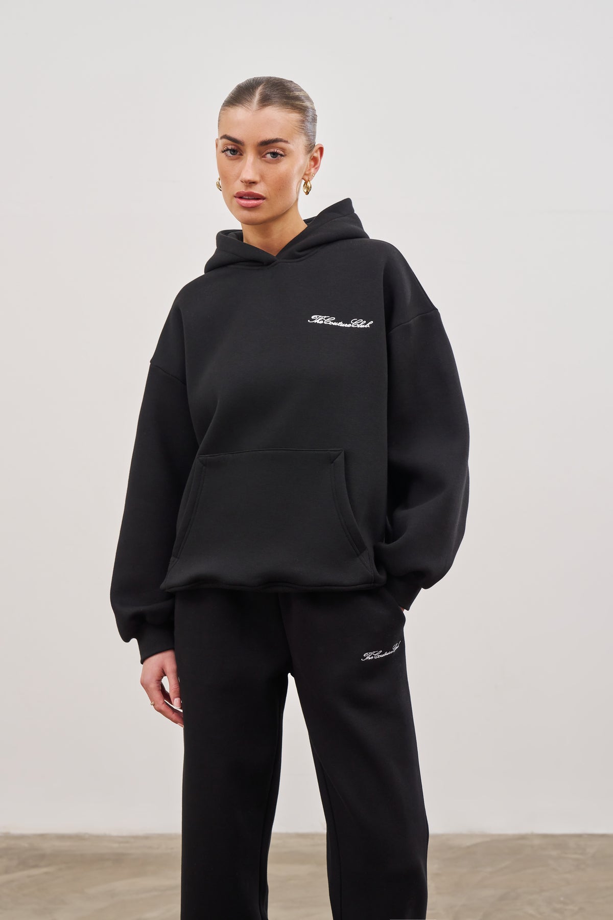 COUTURE SCRIPT PUFF SLEEVE HOODIE - BLACK – The Couture Club