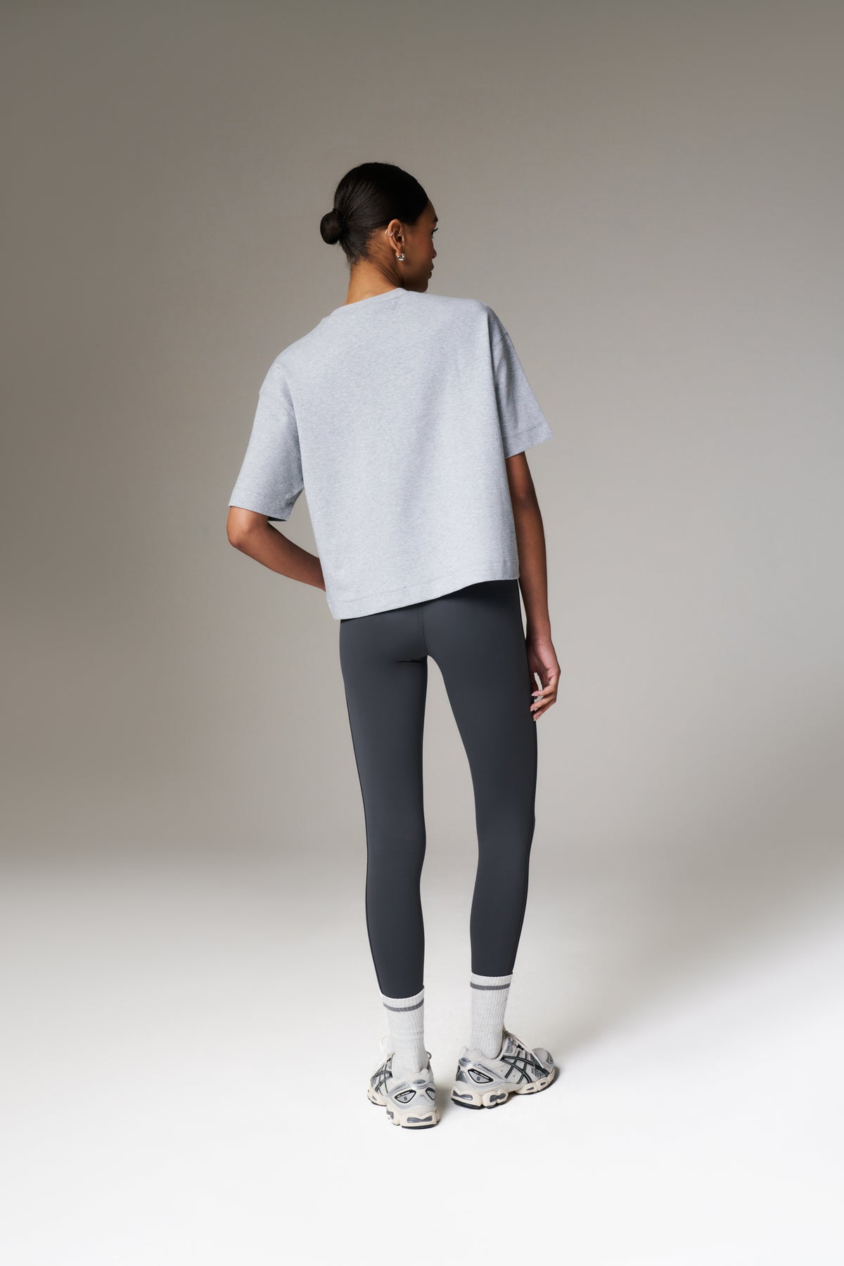 EMBLEM REGULAR FIT T-SHIRT - GREY MARL