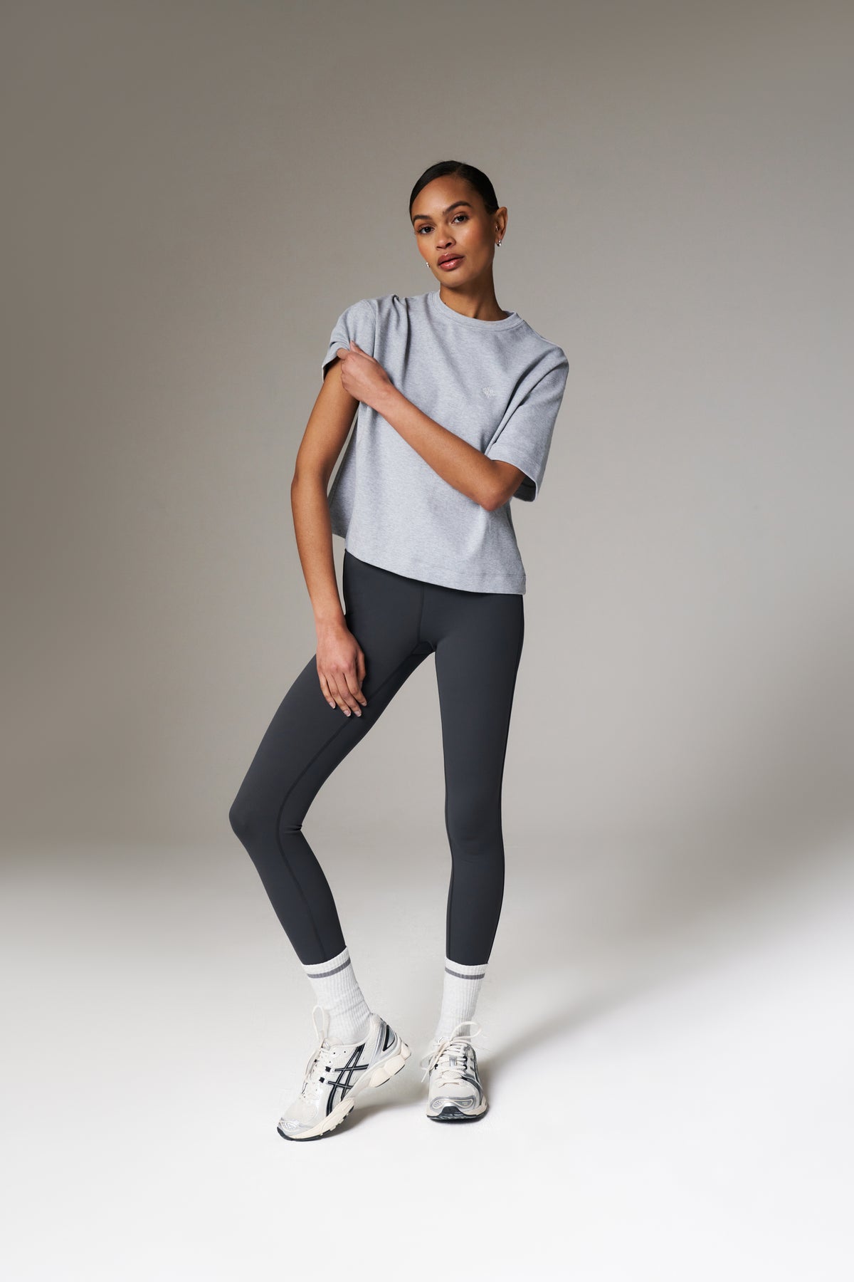 EMBLEM REGULAR FIT T-SHIRT - GREY MARL