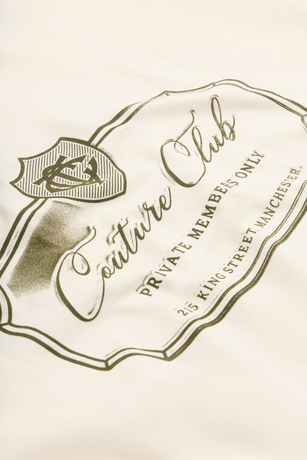 PRIVATE MEMBERS CLUB LONG SLEEVE T-SHIRT - OFF WHITE