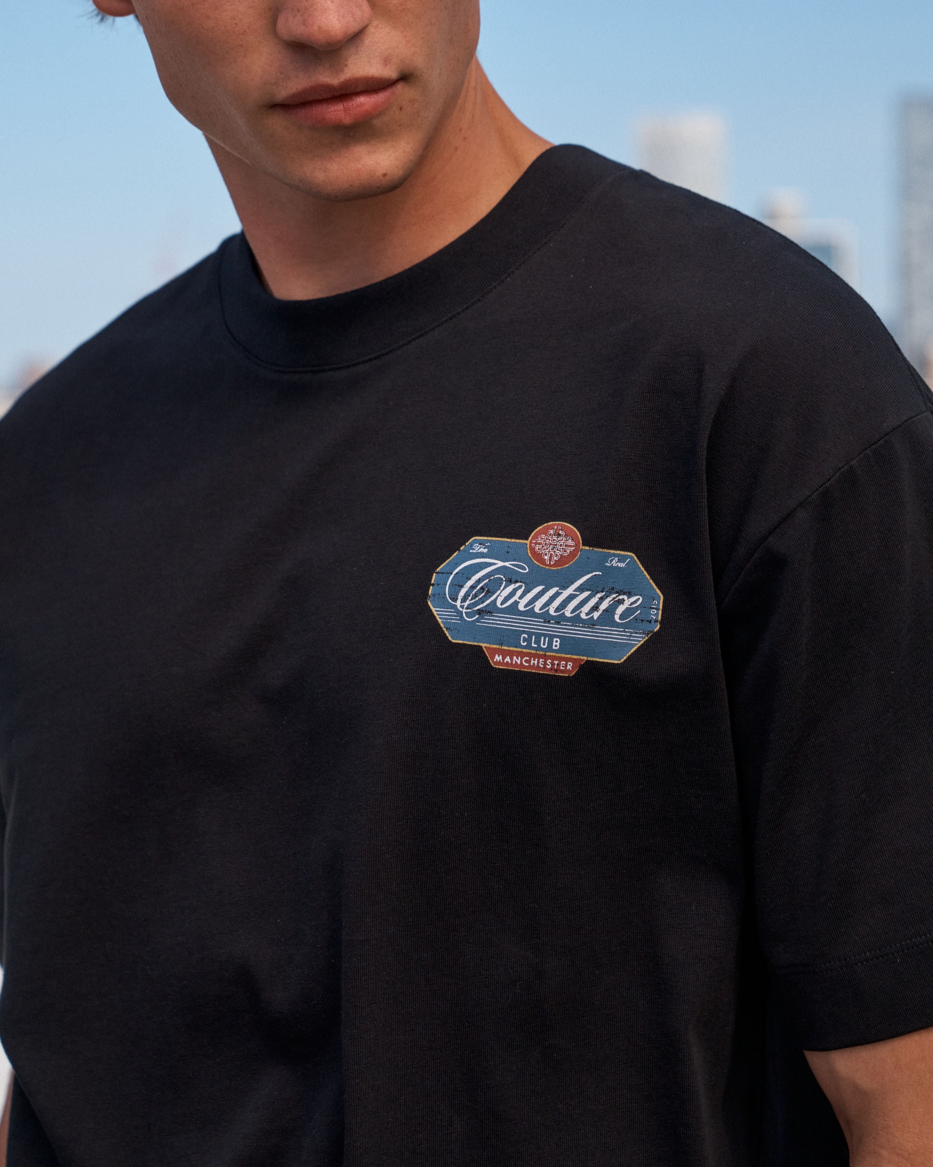 VINTAGE SCRIPT GRAPHIC T-SHIRT - BLACK