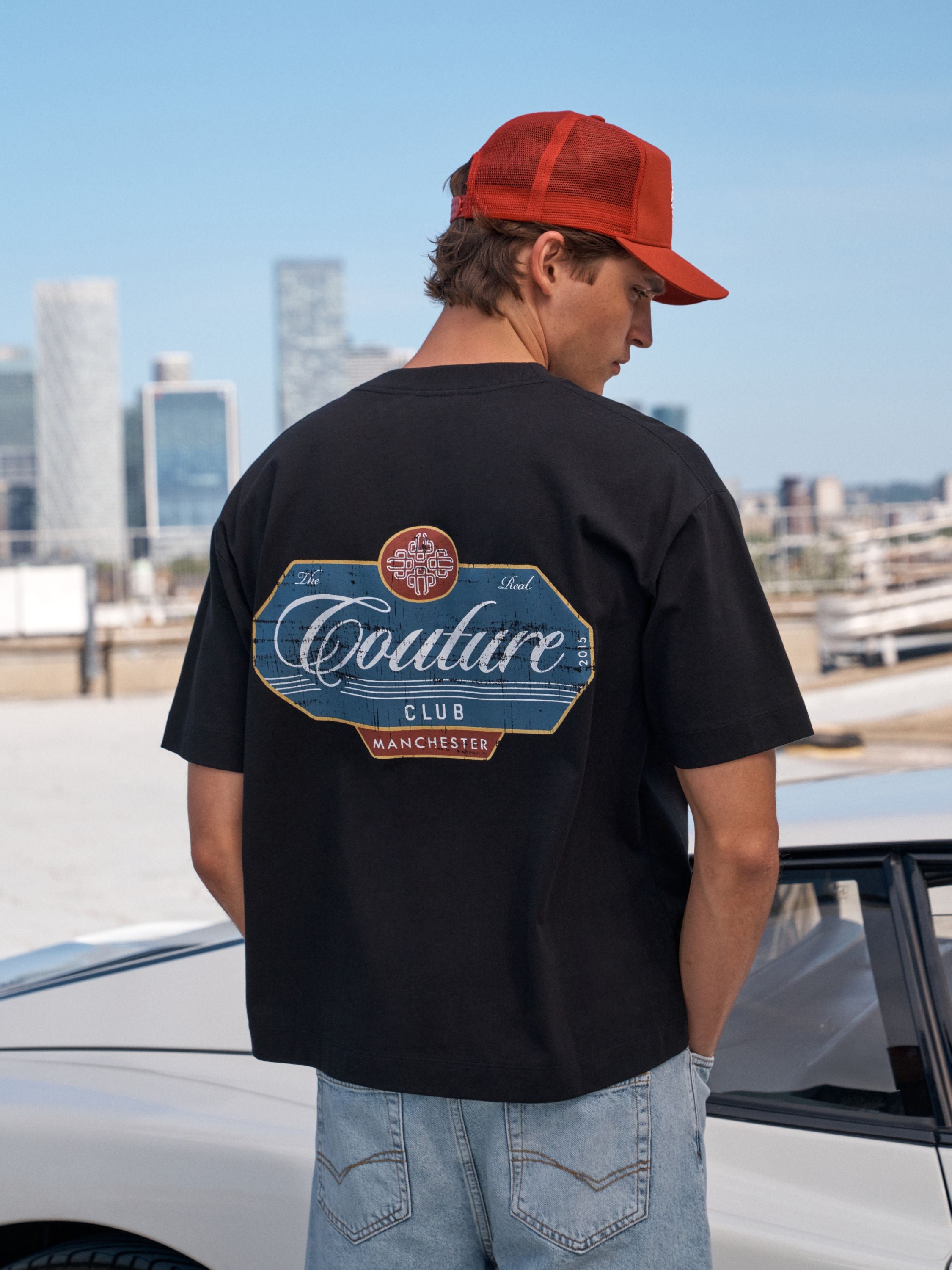 VINTAGE SCRIPT GRAPHIC T-SHIRT - BLACK