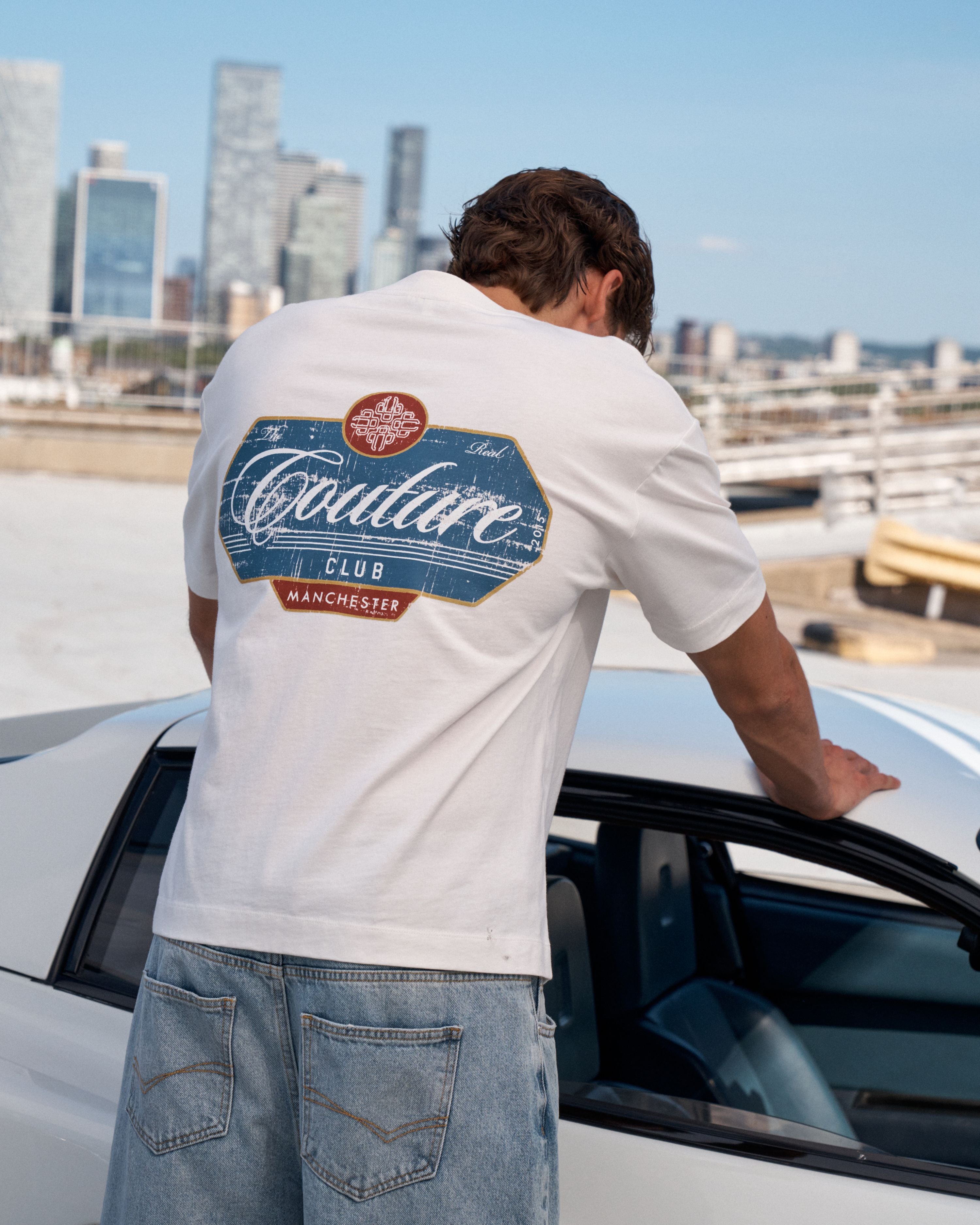 VINTAGE SCRIPT GRAPHIC T-SHIRT - OFF WHITE