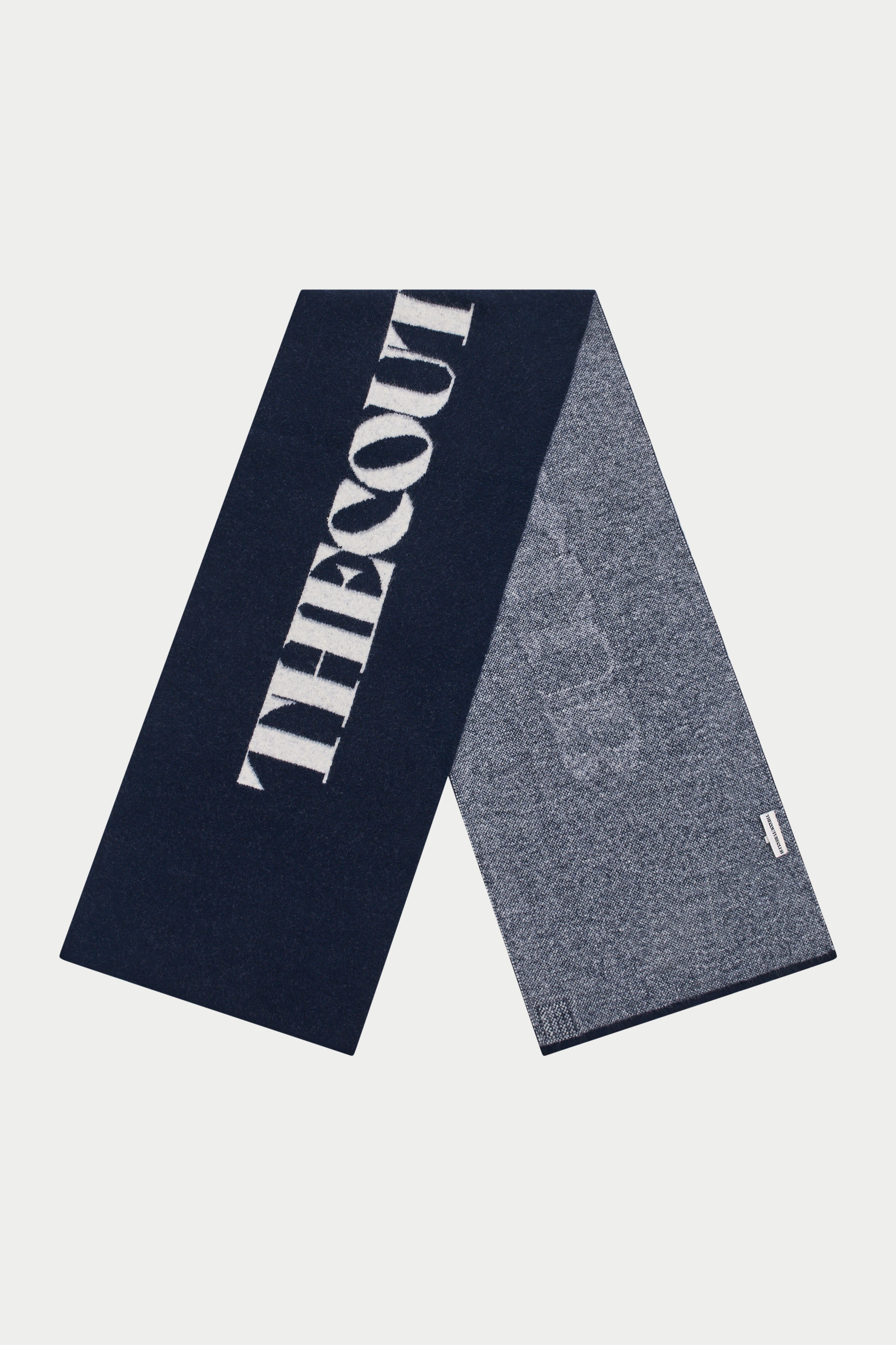 COPYRIGHT KNIT SCARF - NAVY