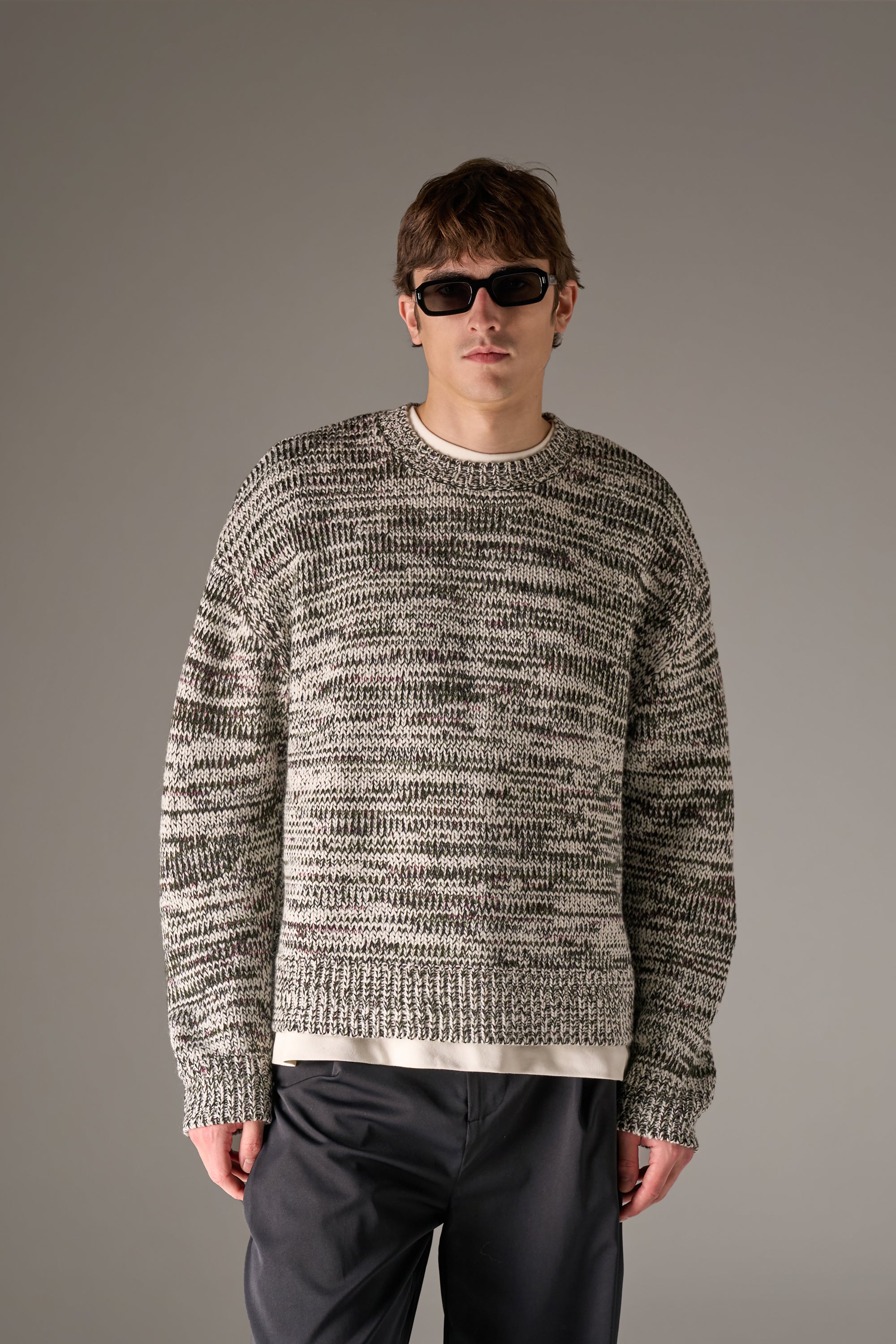 MIXED YARN KNITTED CREW - WHITE/KHAKI