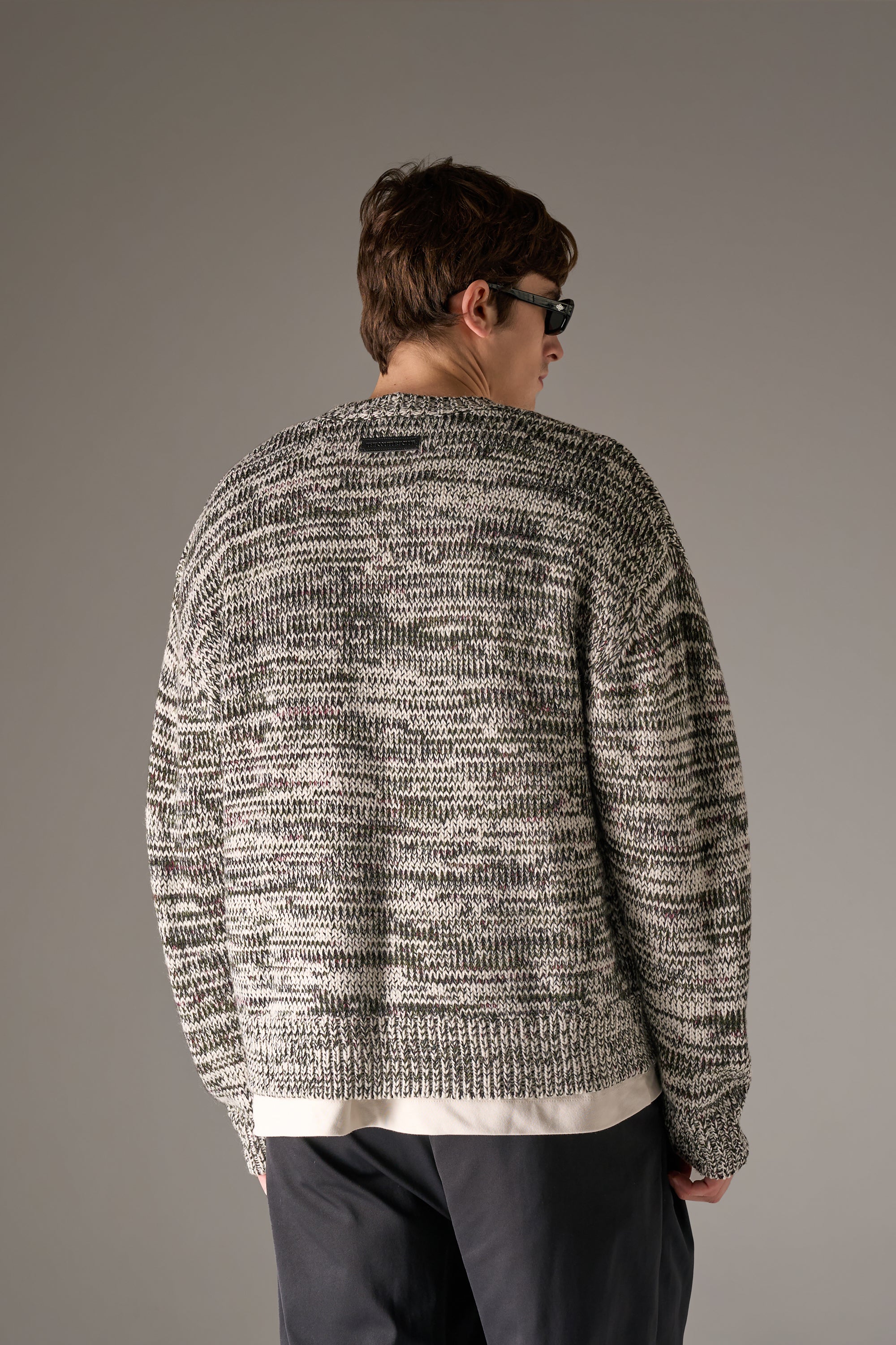 MIXED YARN KNITTED CREW - WHITE/KHAKI