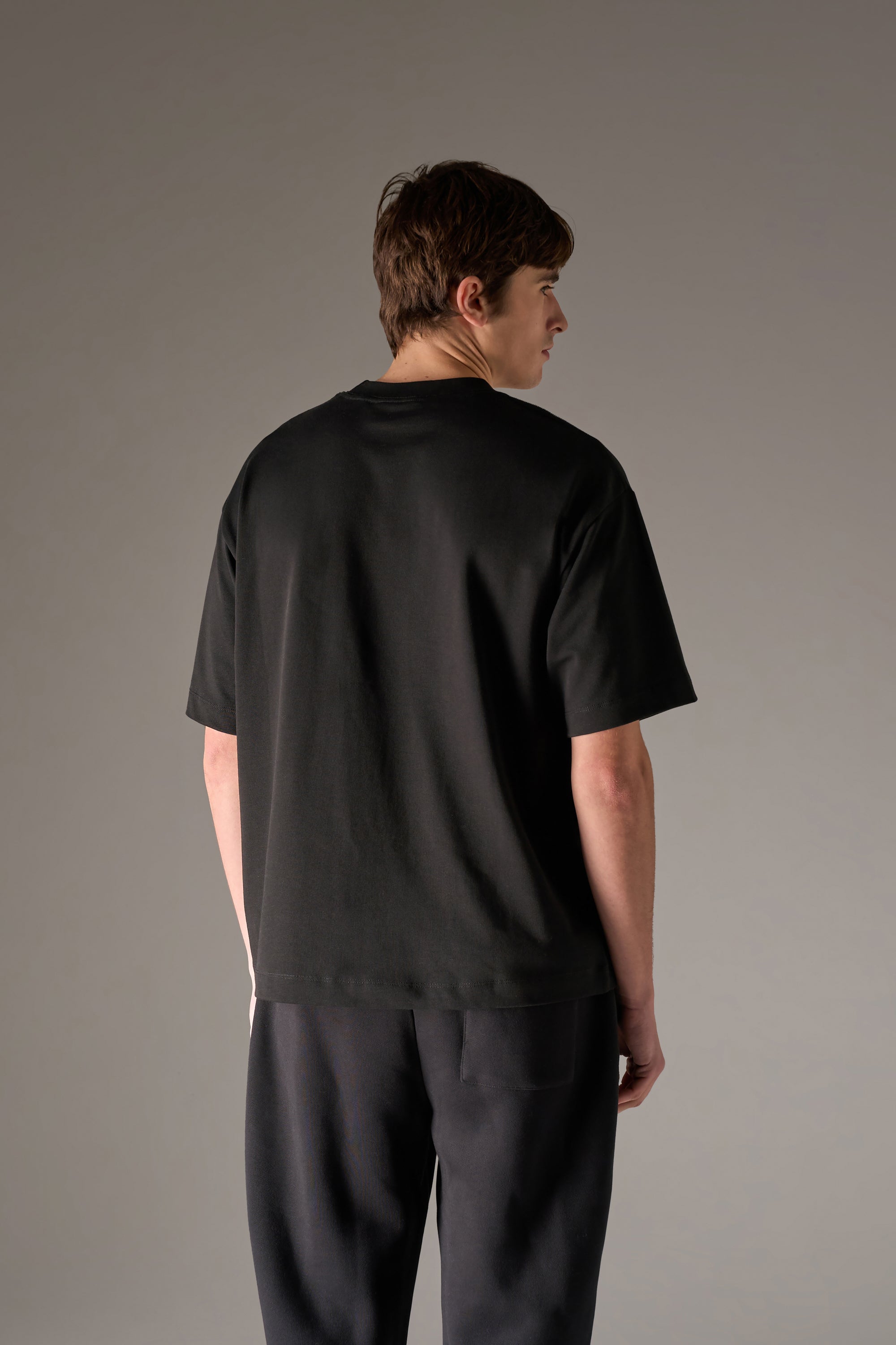 APPLIQUE MONOGRAM EMBLEM T-SHIRT - BLACK