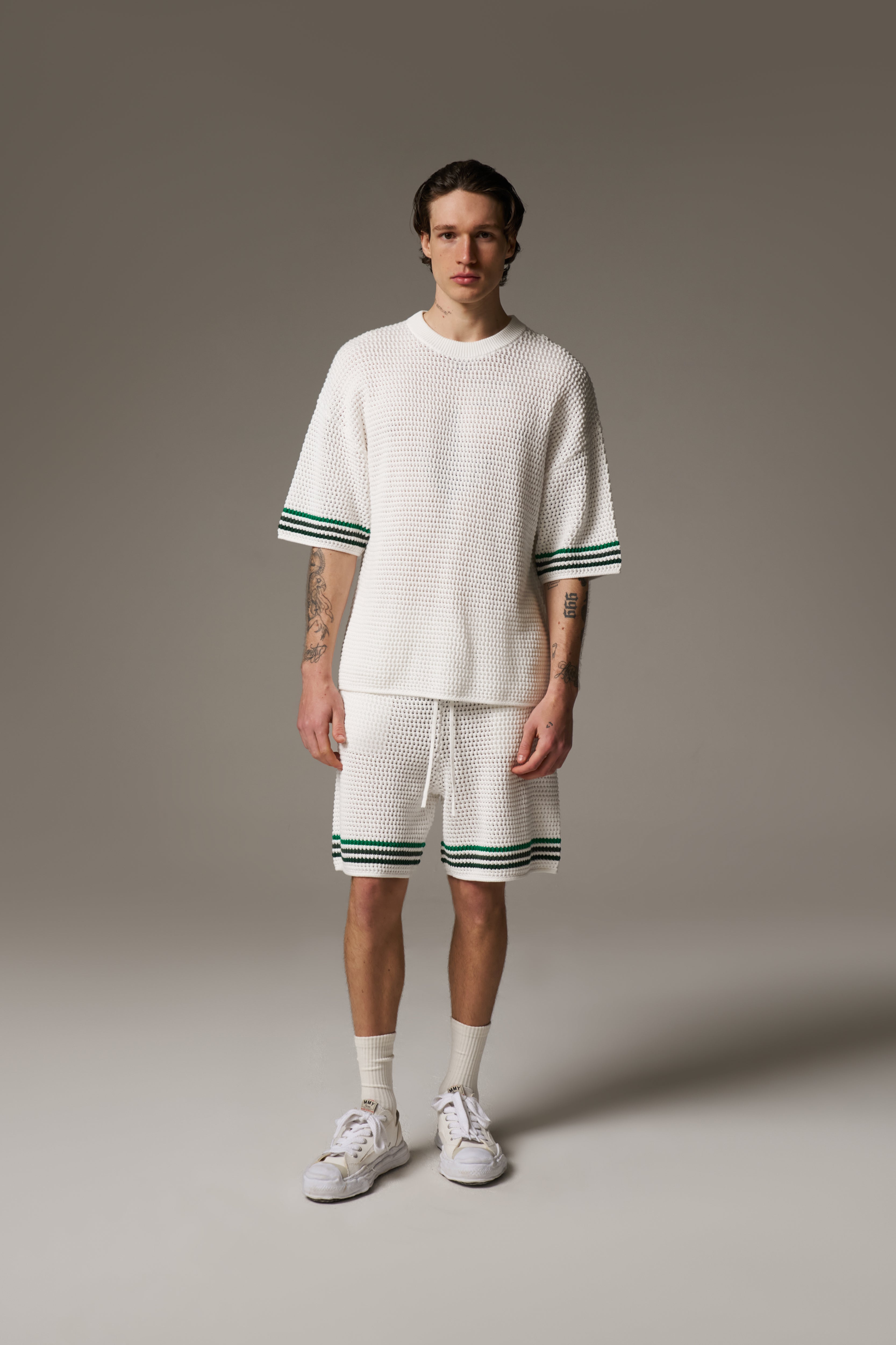 STRIPE CROCHET KNIT SHORTS - WHITE