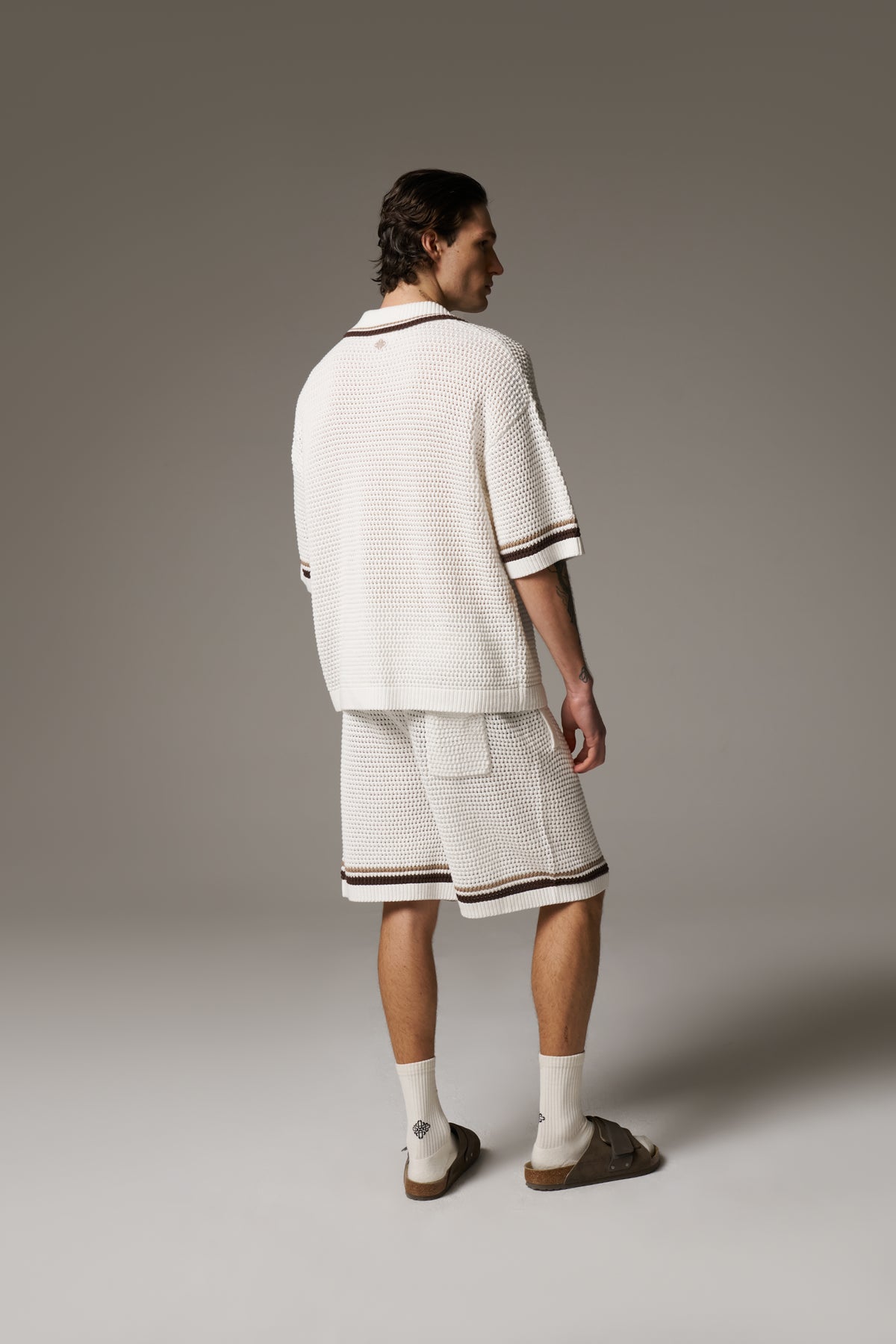 CROCHET KNITTED STRIPE SHORTS - WHITE/BROWN