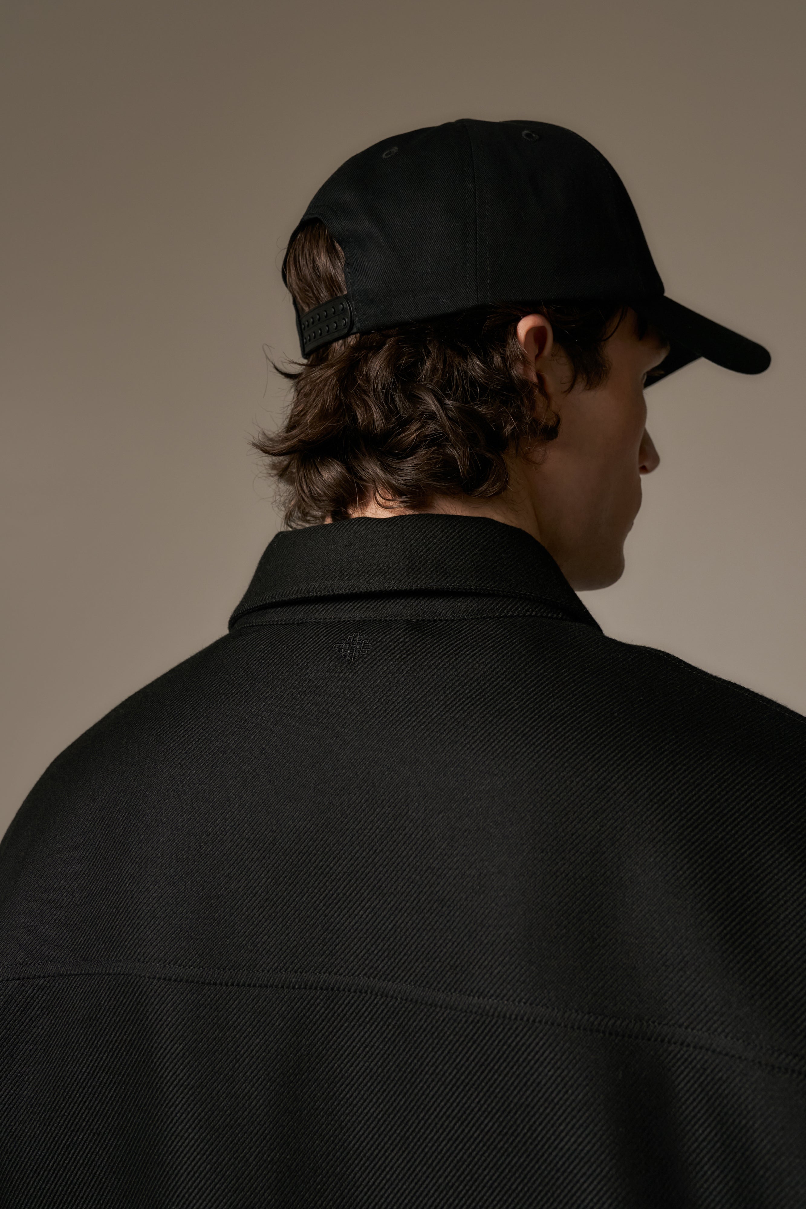 TAILORED WOOL BLEND JACKET - BLACK