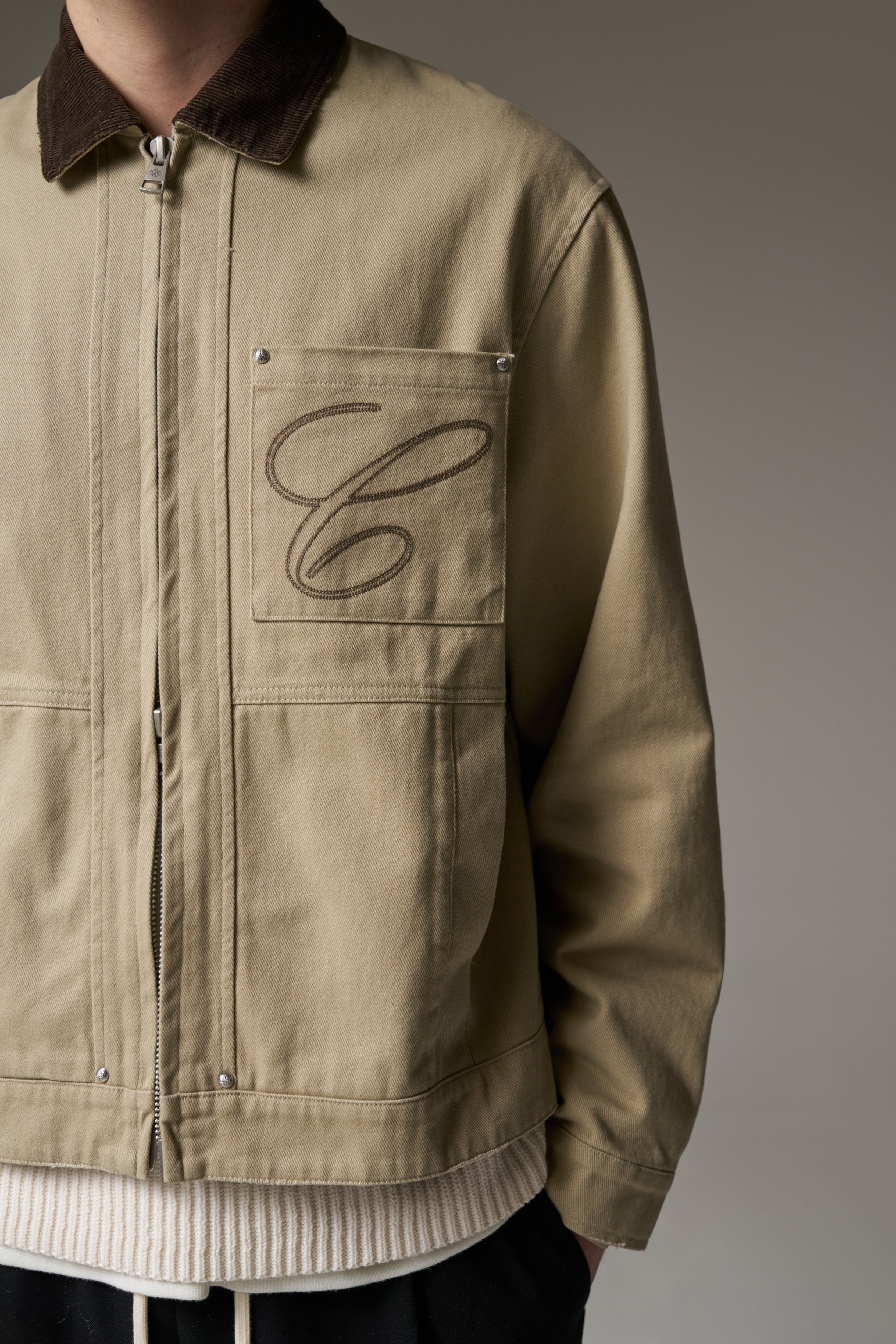 TWILL CONTRAST COLLAR JACKET - BEIGE