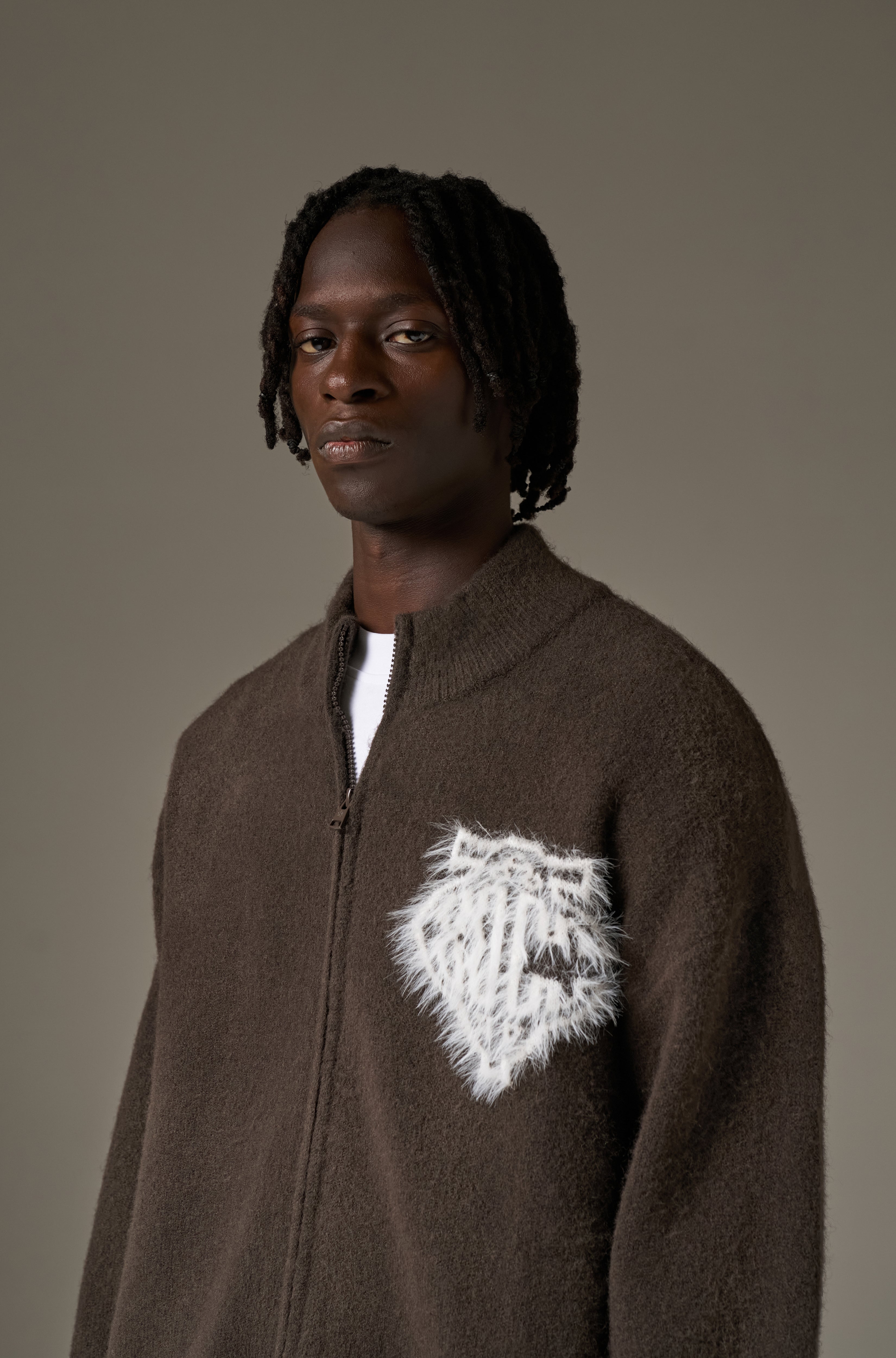 MONOGRAM FLUFFY KNIT ZIP THROUGH - BROWN