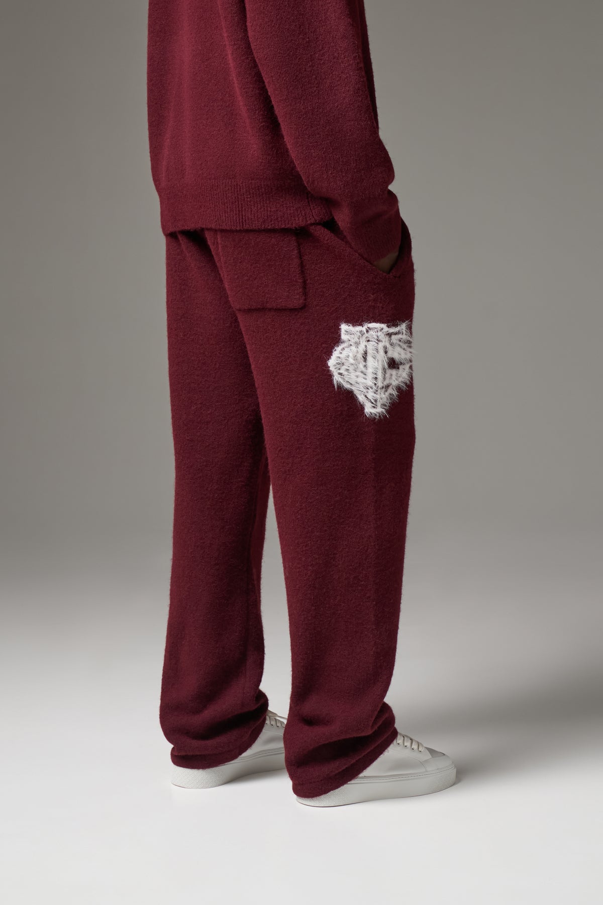 MONOGRAM FLUFFY KNIT JOGGERS - BURGUNDY