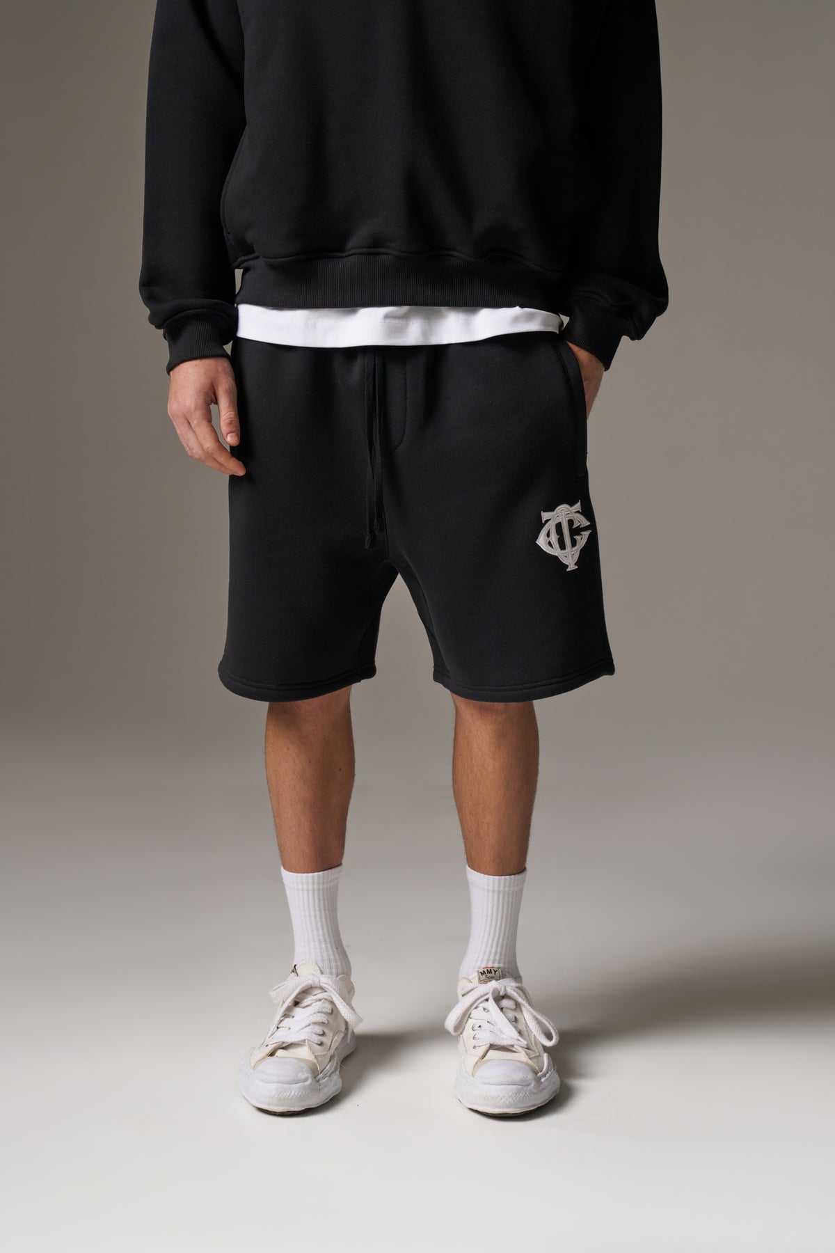 HEAVYWEIGHT MONOGRAM SHORTS - BLACK