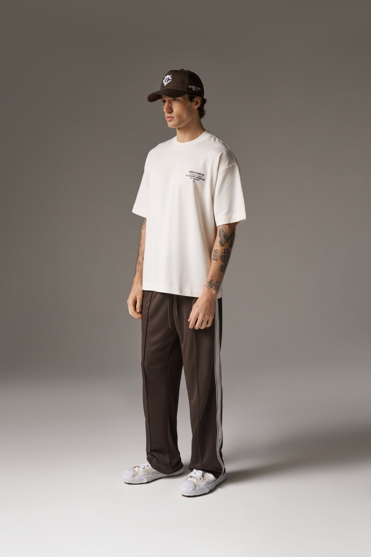 DESIGN DEPARTMENT CHEST PRINT T-SHIRT - OFF WHITE