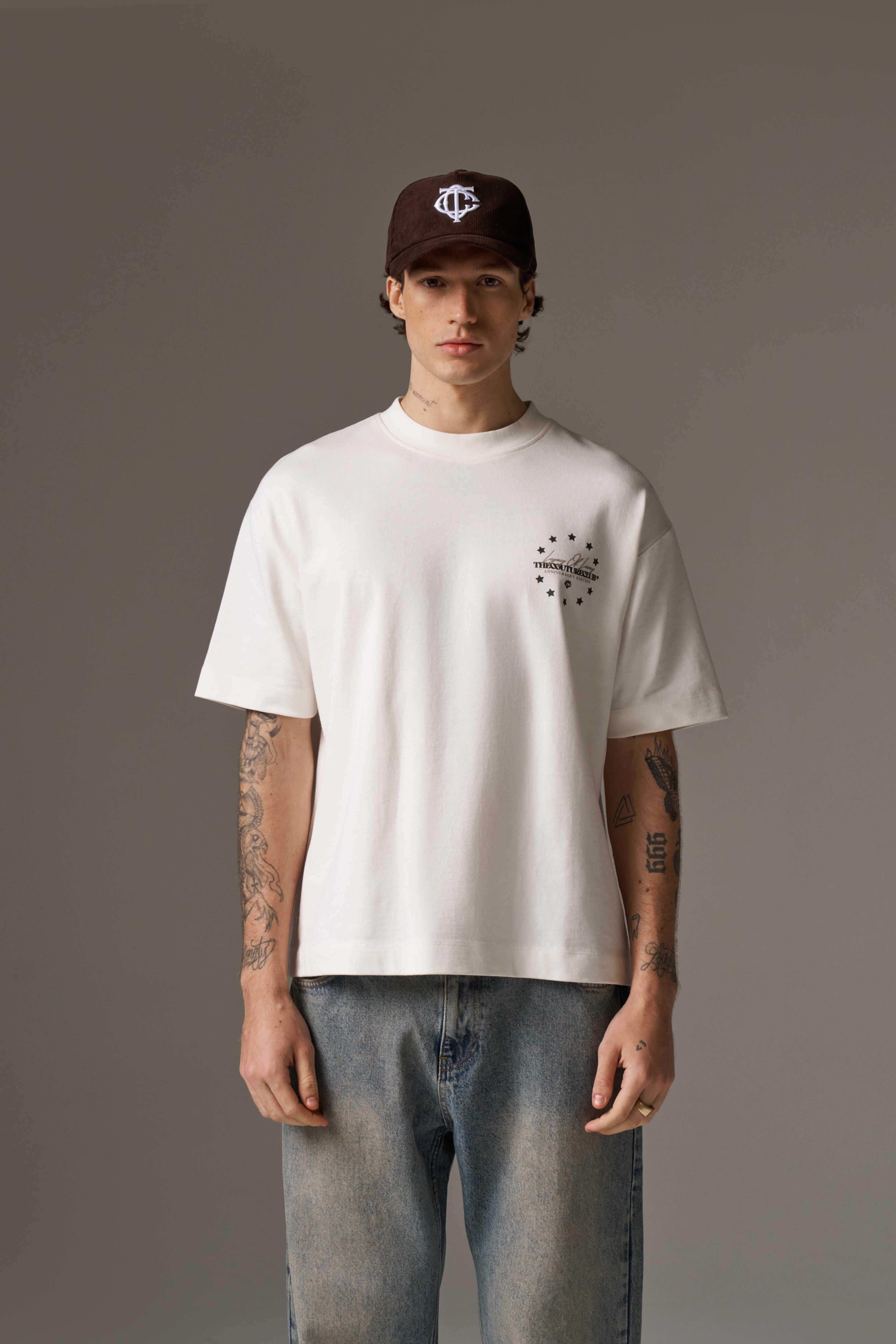 LEGACY OF LUXURY T-SHIRT - OFF WHITE