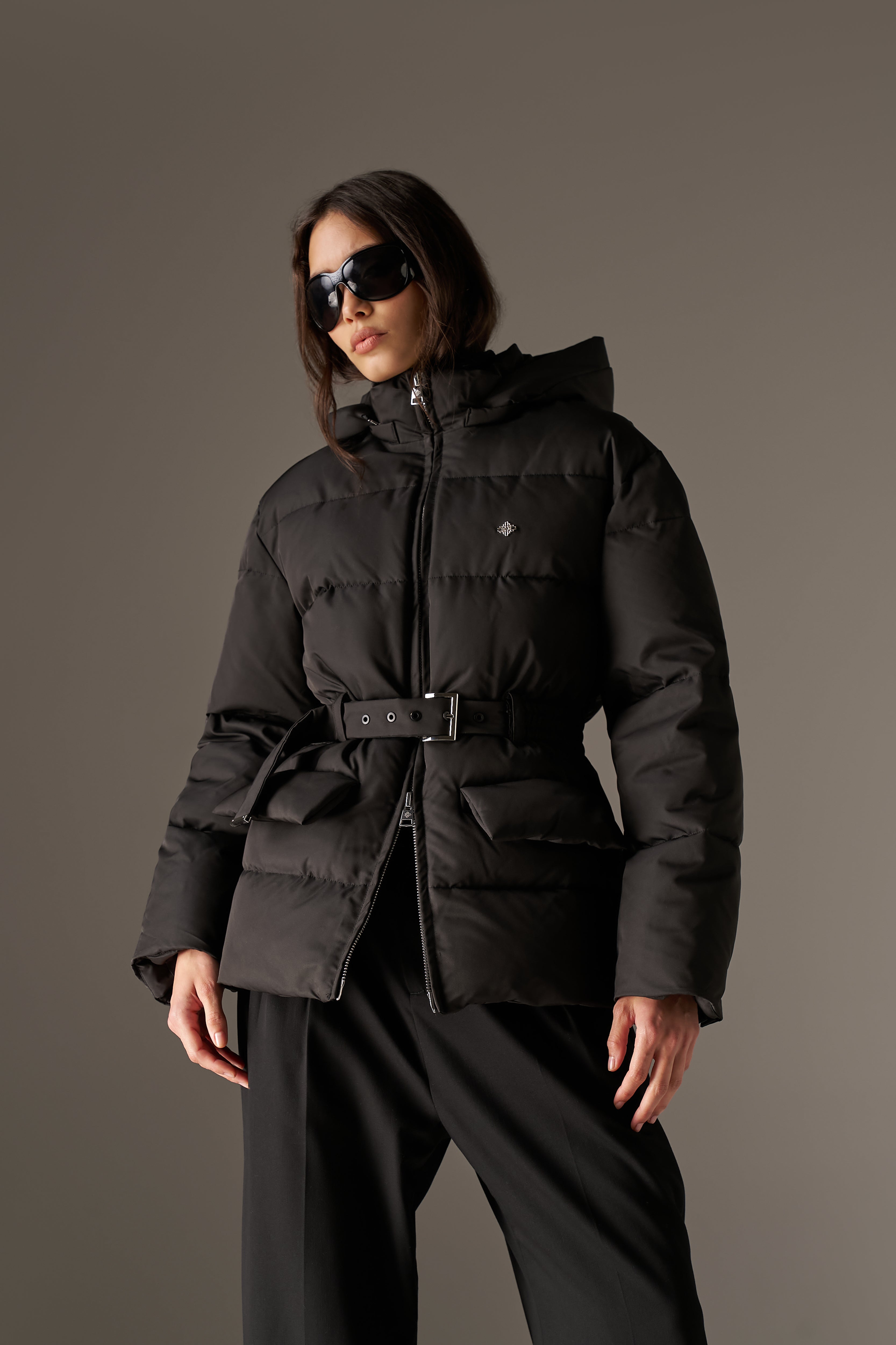NYLON BELTED PUFFER - BLACK
