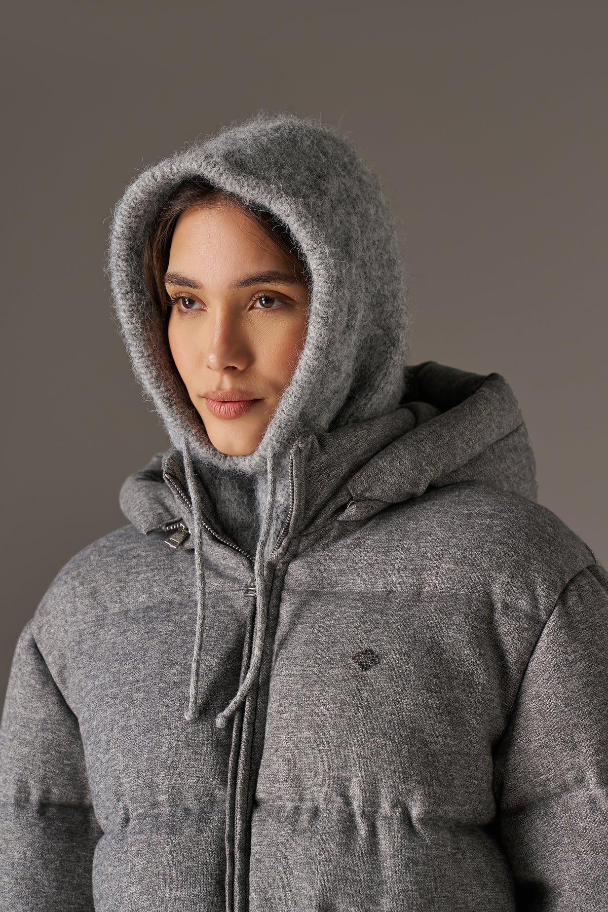 KNITTED SNOOD - GREY