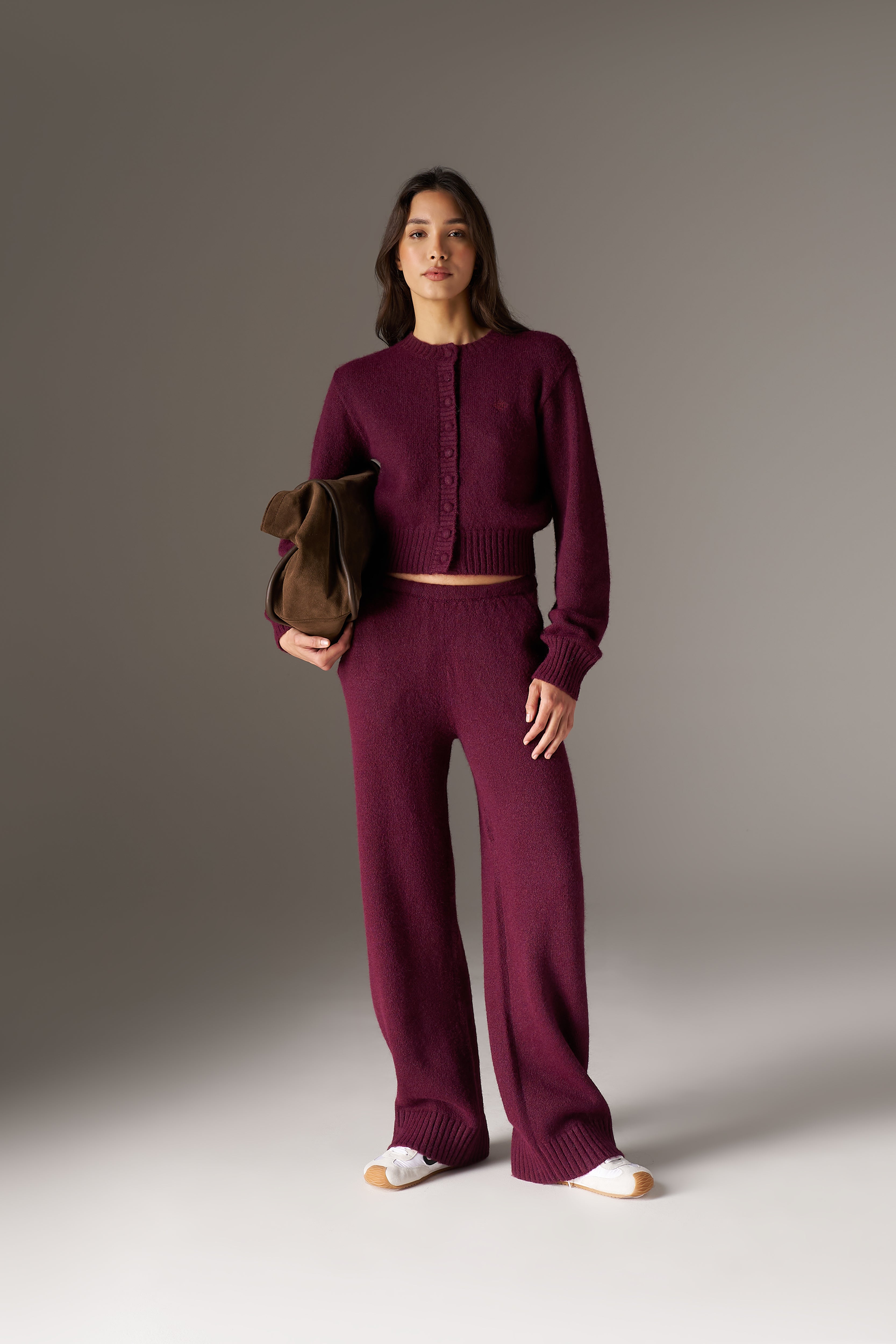 EMBLEM EMBROIDERED KNIT JOGGERS - PLUM