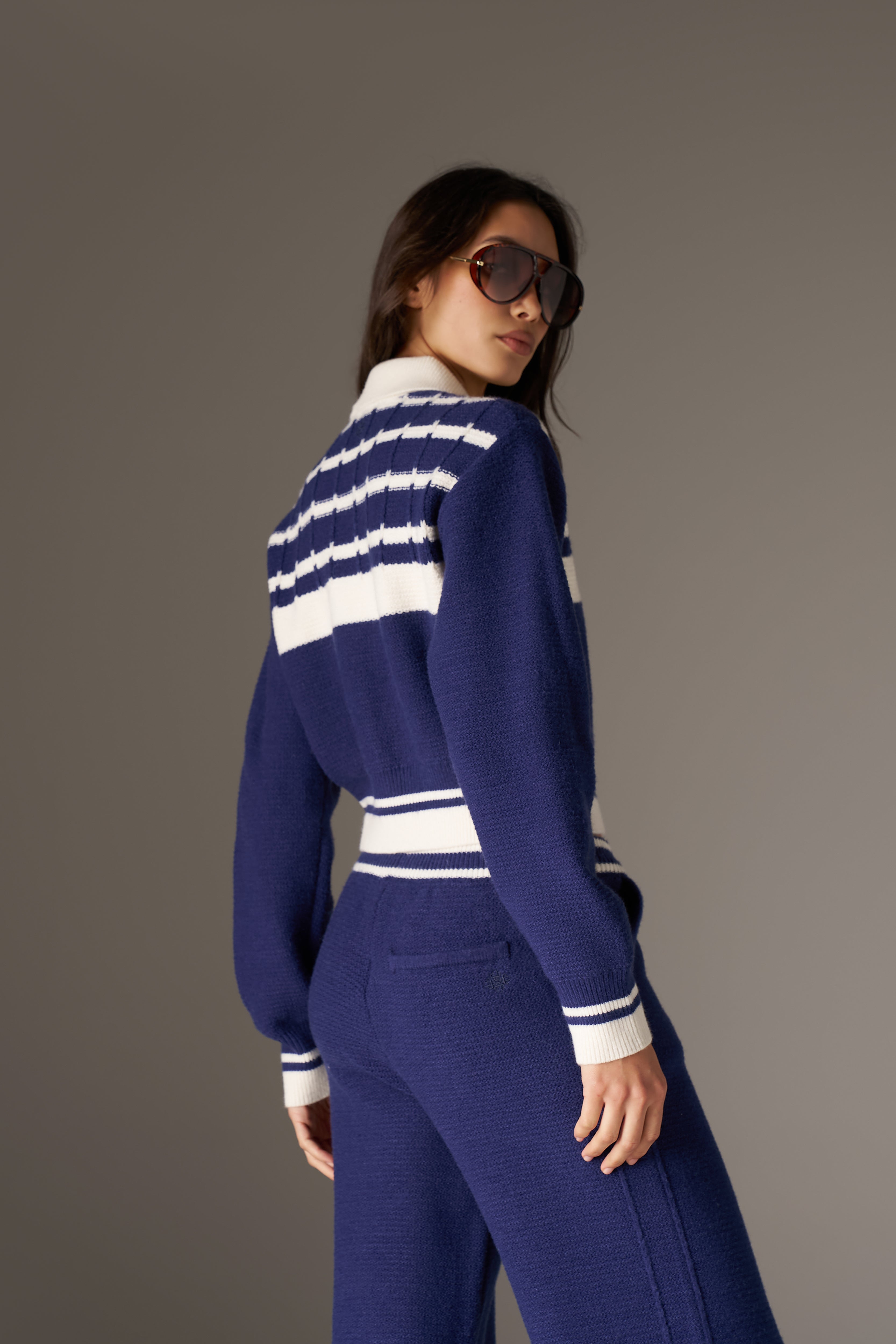 CONTRAST STRIPE KNITTED ZIP THROUGH - NAVY