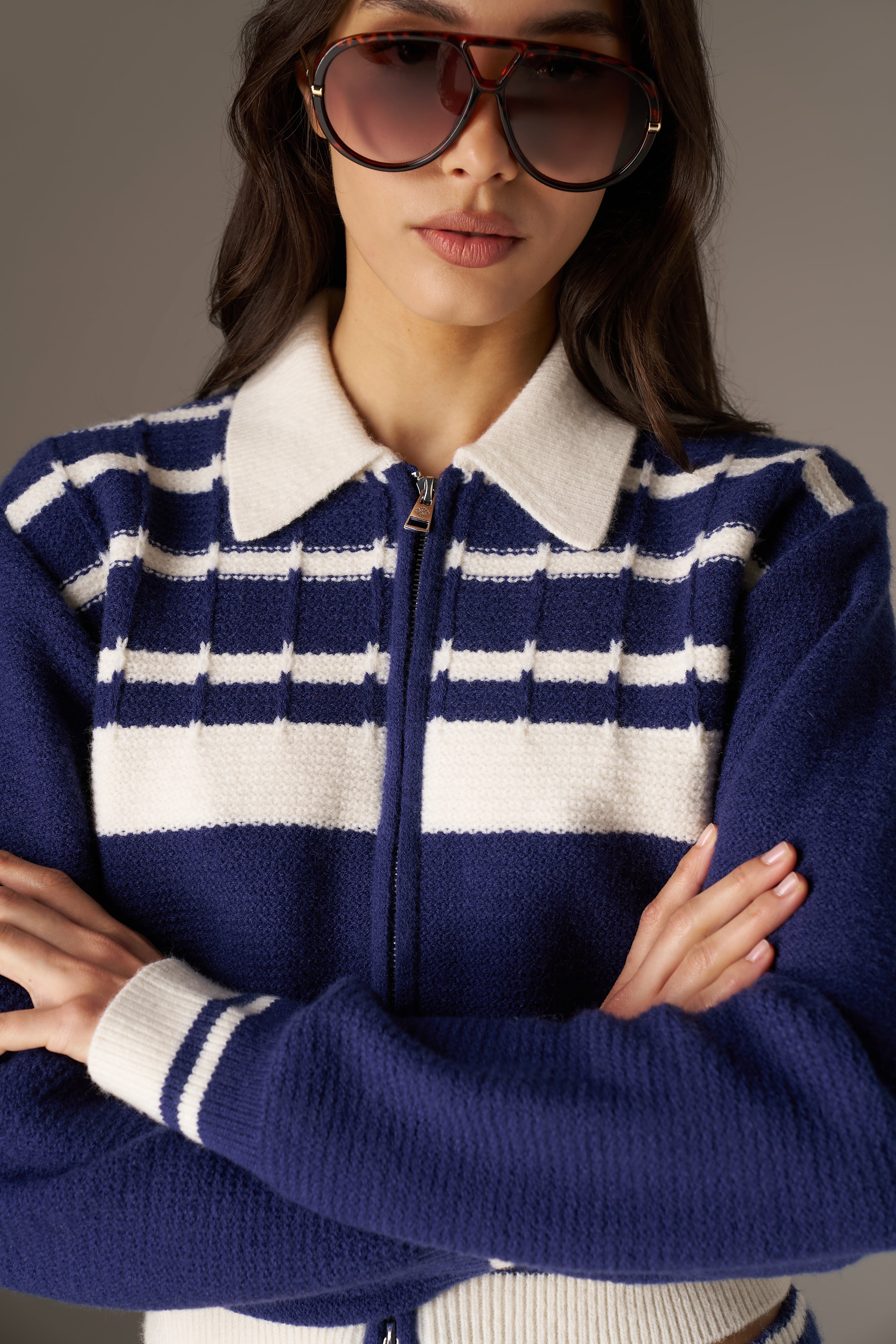 CONTRAST STRIPE KNITTED ZIP THROUGH - NAVY