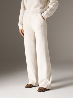 EMBLEM EMBROIDERED KNIT JOGGERS - OAT