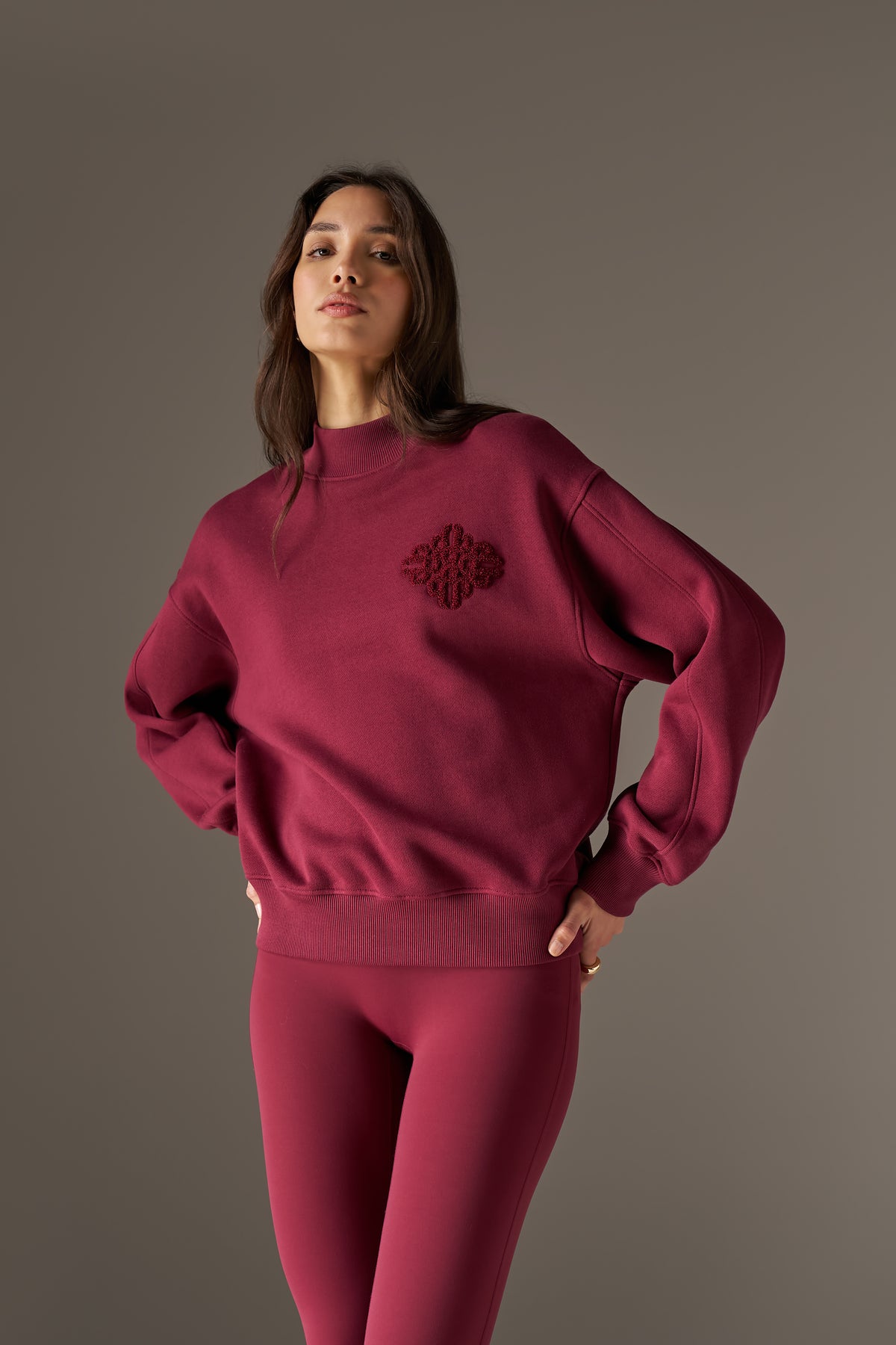 CHENILLE EMBLEM MOCK NECK CREW - BURGUNDY