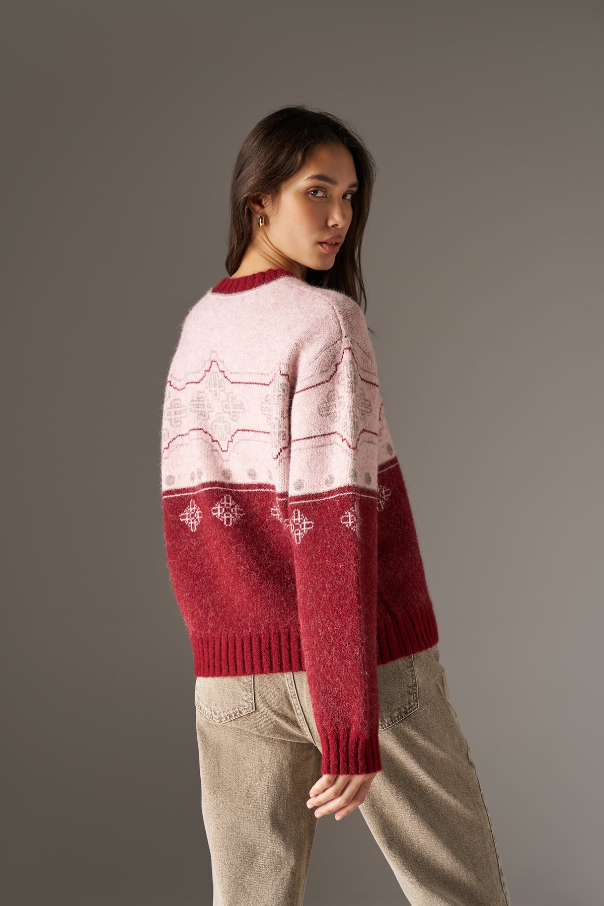 EMBLEM FAIR ISLE KNITTED JUMPER - BURGUNDY