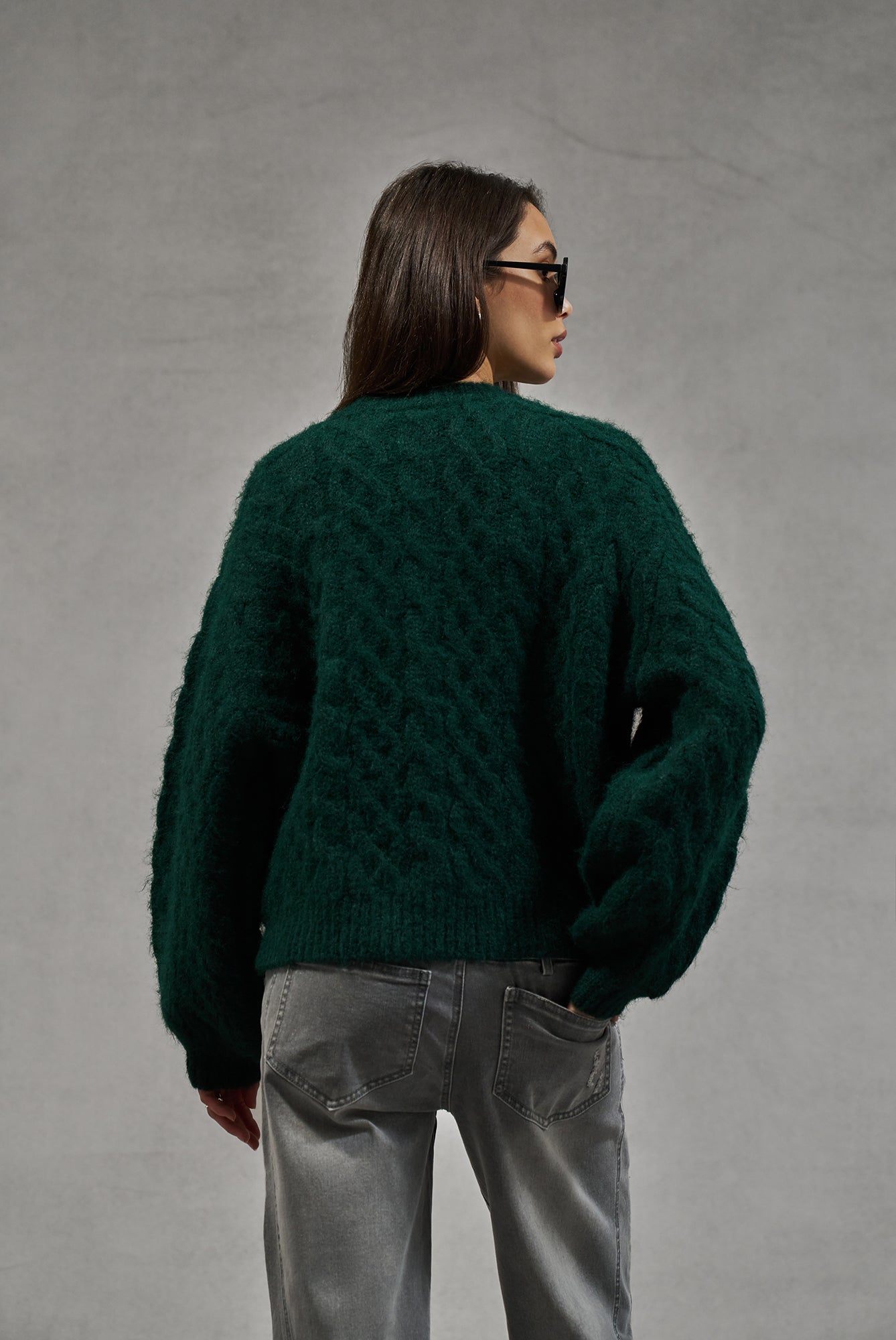 FLUFFY CABLE KNIT EMBLEM JUMPER - FOREST GREEN – The Couture Club