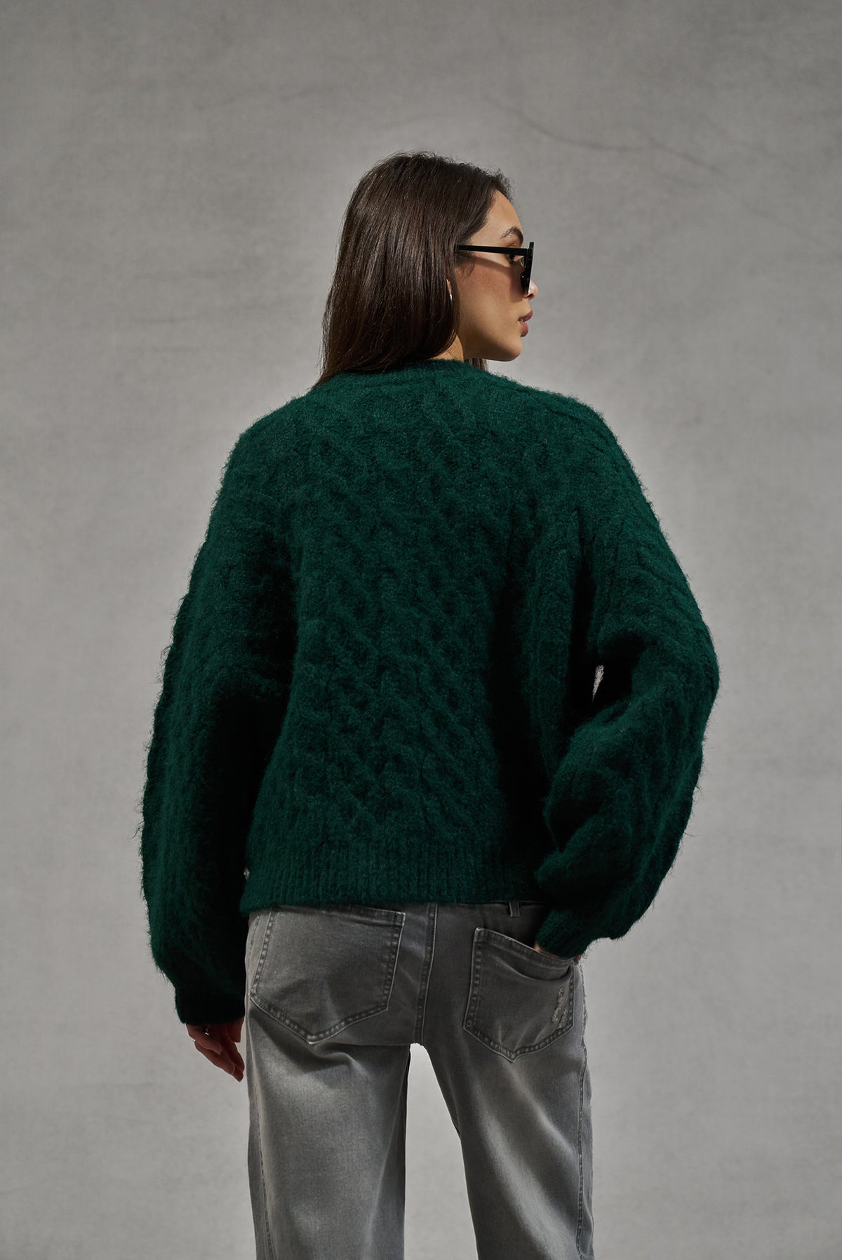 FLUFFY CABLE KNIT EMBLEM JUMPER - FOREST GREEN