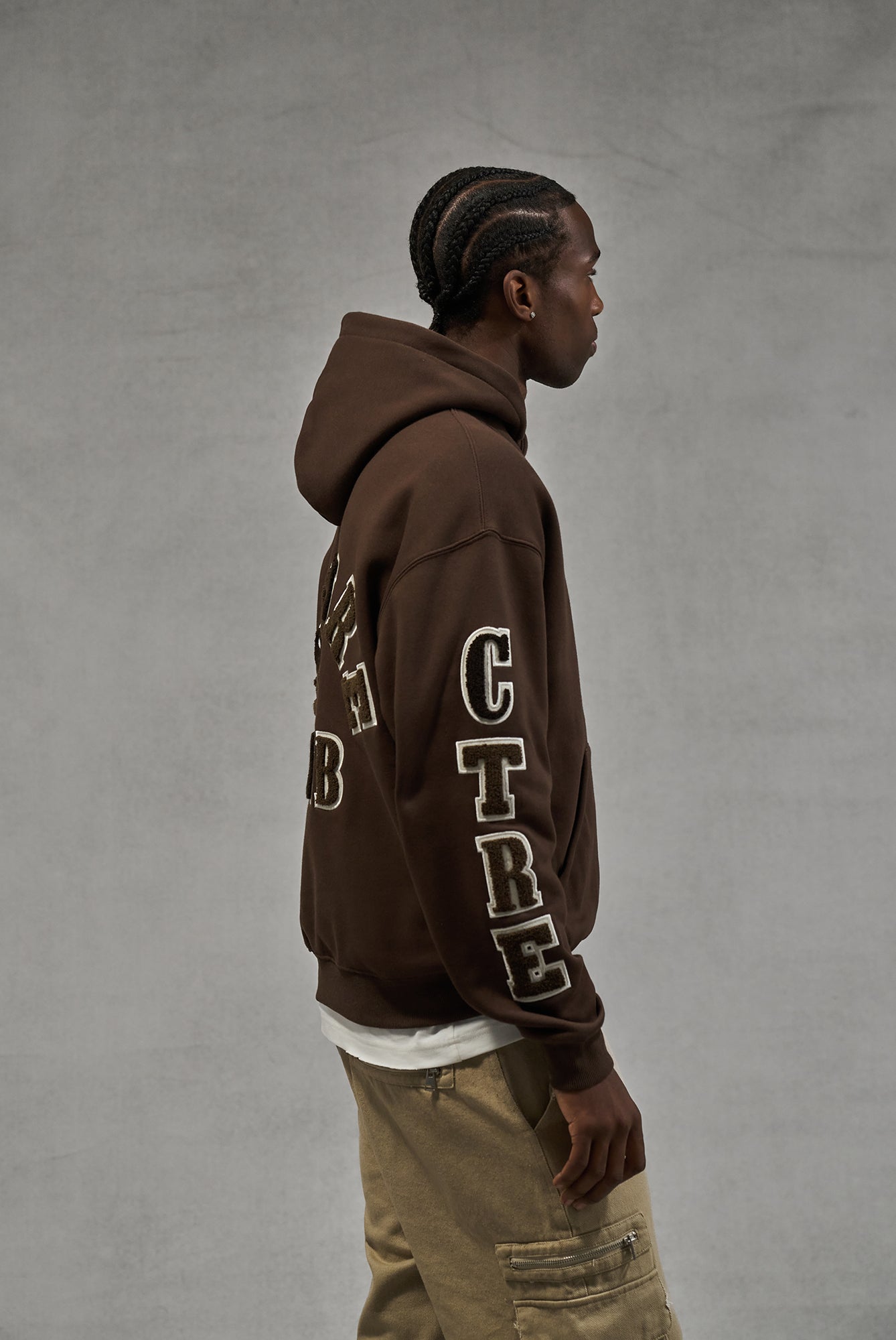 MULTIBADGE CHENILLE RELAXED HOODIE - BROWN – The Couture Club