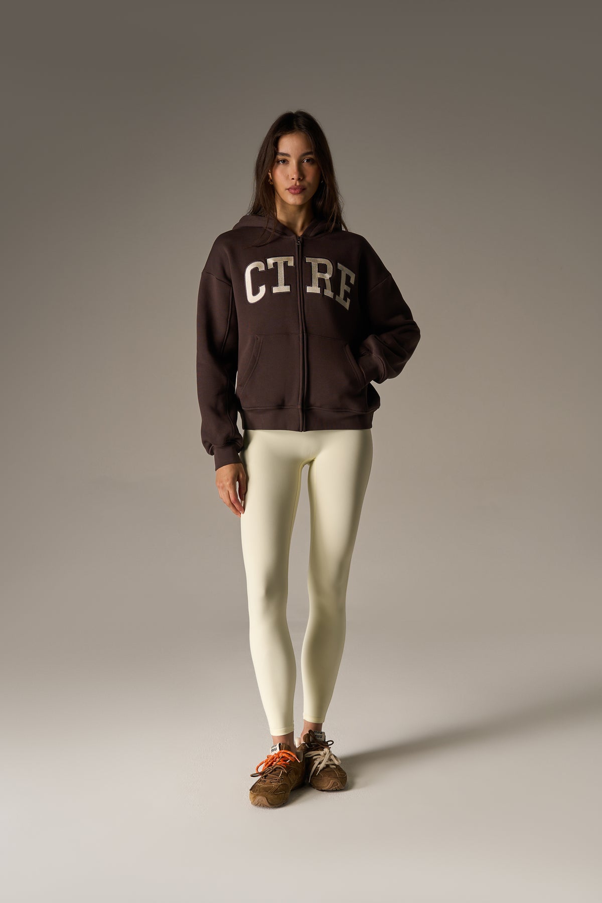 EMBROIDERED CTRE ZIP THROUGH HOODIE - CHOCOLATE