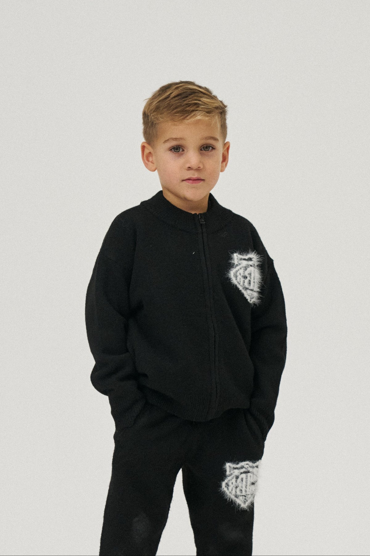 JUNIOR MONOGRAM FLUFFY KNIT ZIP THROUGH - BLACK