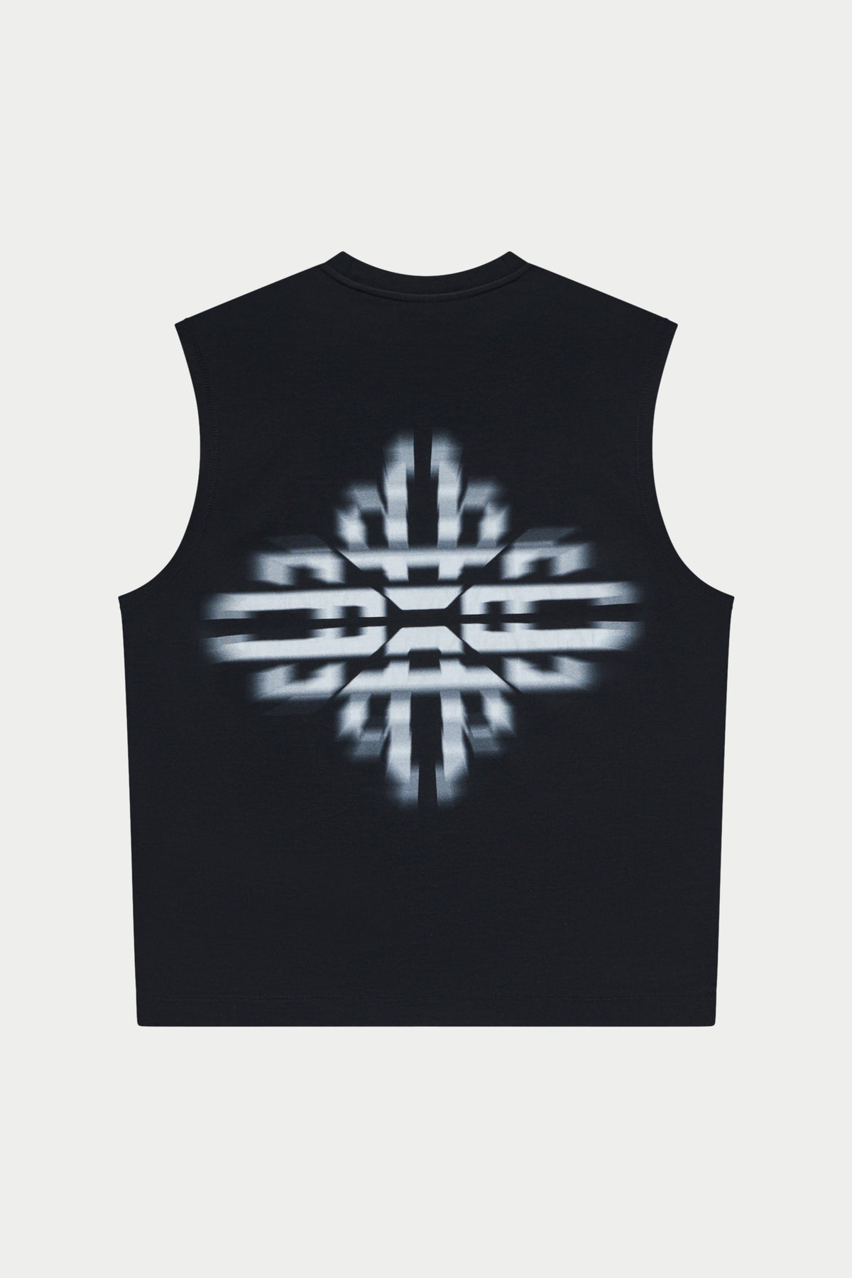 EMBLEM LUXURY IN MOTION CUT OFF - BLACK