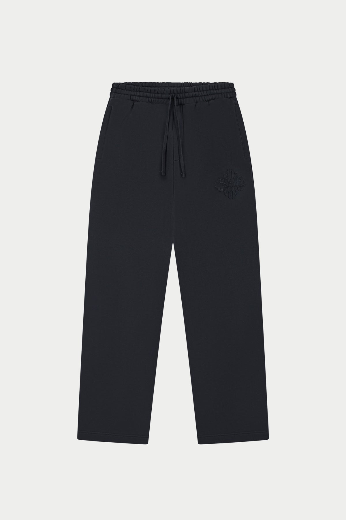DISTRESSED EMBLEM APPLIQUE JOGGERS - BLACK