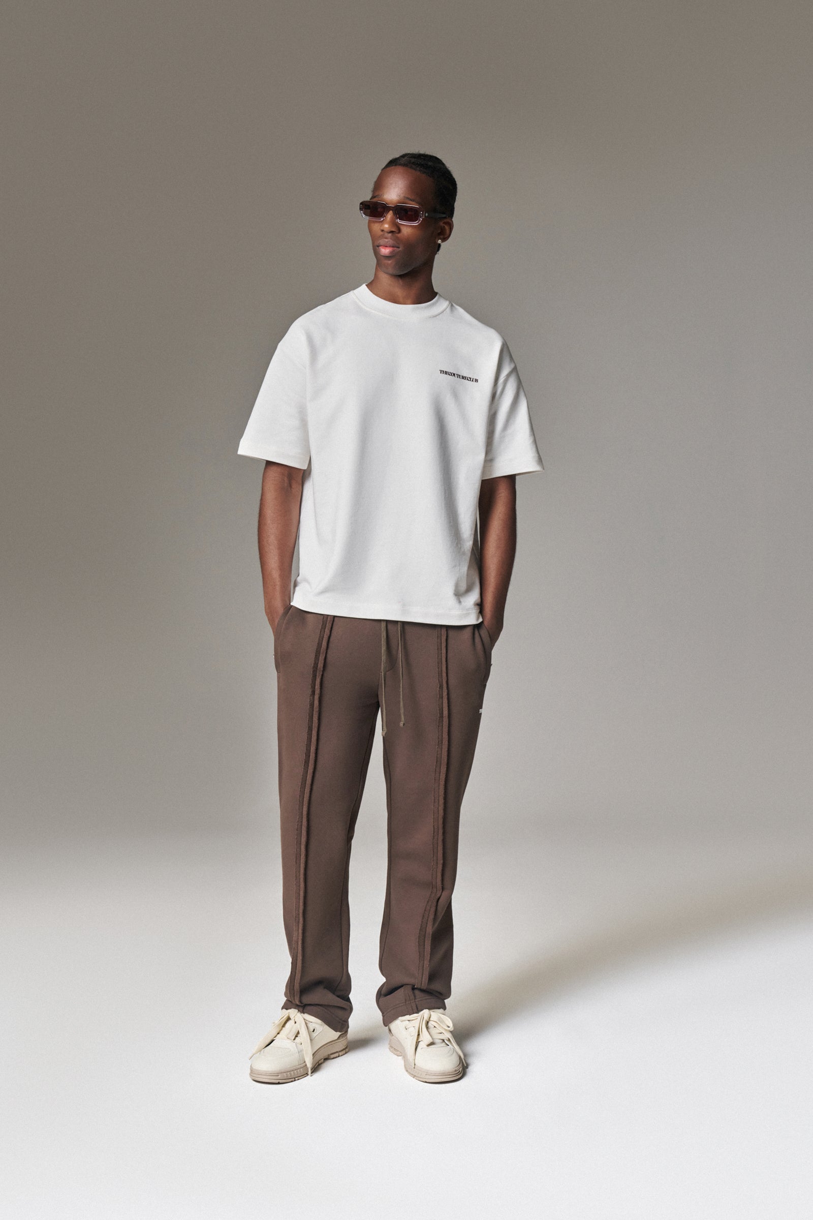 HEAVYWEIGHT COPYRIGHT T-SHIRT - OFF WHITE