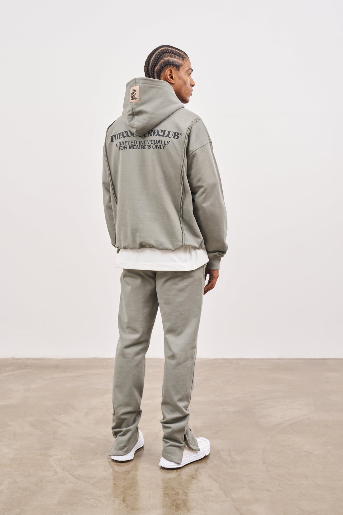 RAW SEAM STRAIGHT LEG JOGGERS - DARK SAGE