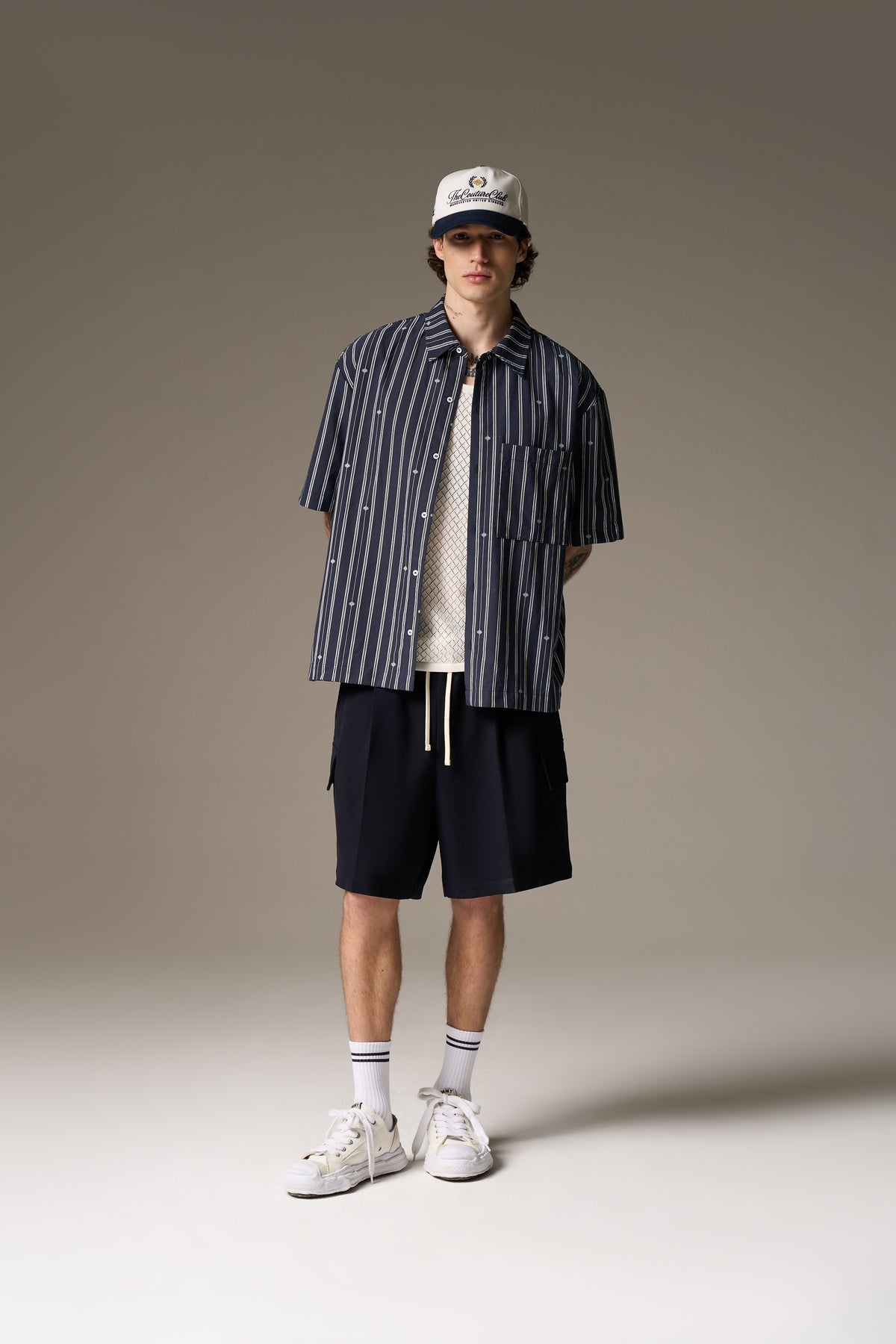 EMBLEM STRIPE SHIRT - NAVY