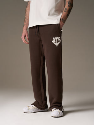 HEAVYWEIGHT MONOGRAM APPLIQUE EMBLEM JOGGERS - BROWN