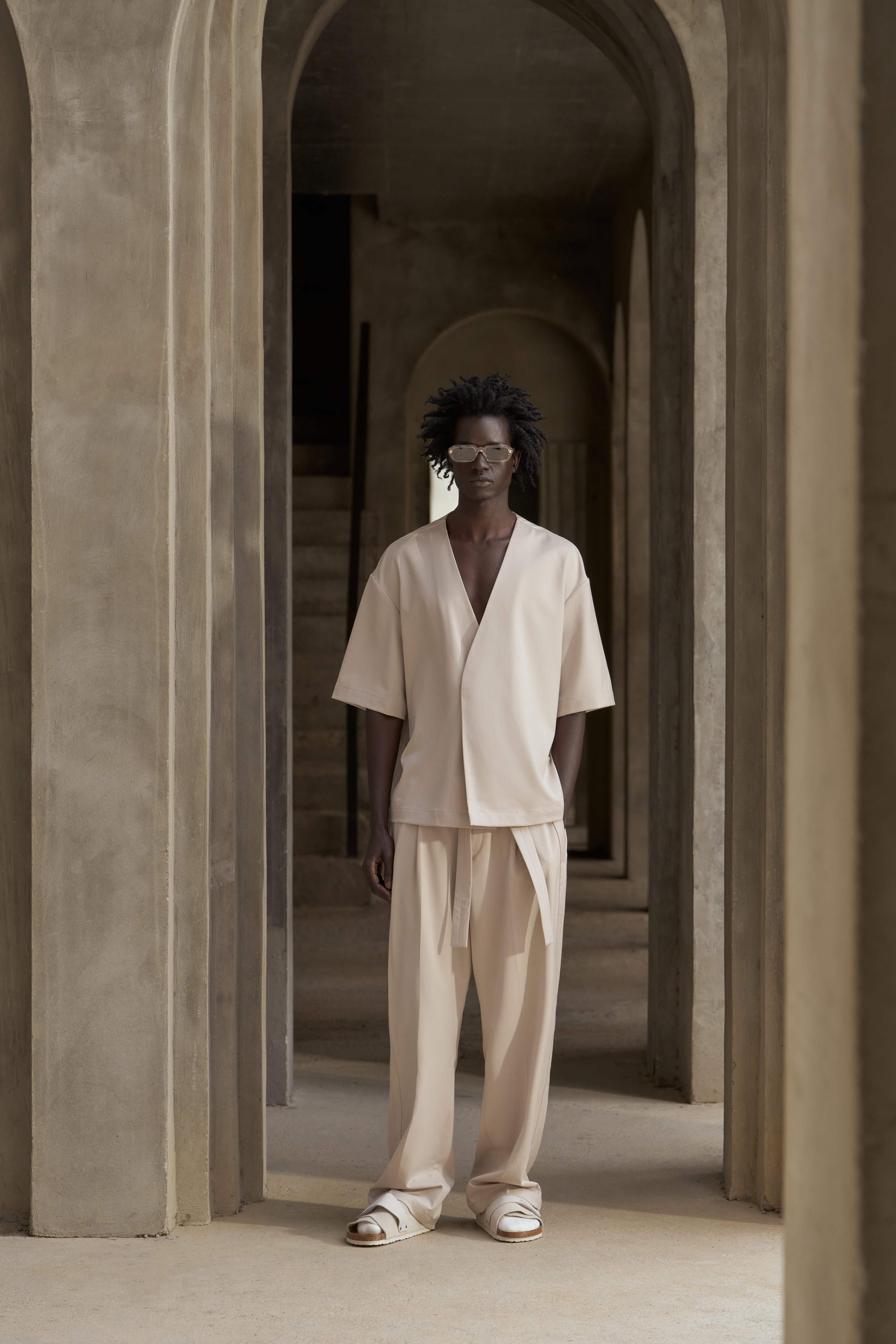 SMART WOVEN SHIRT - STONE